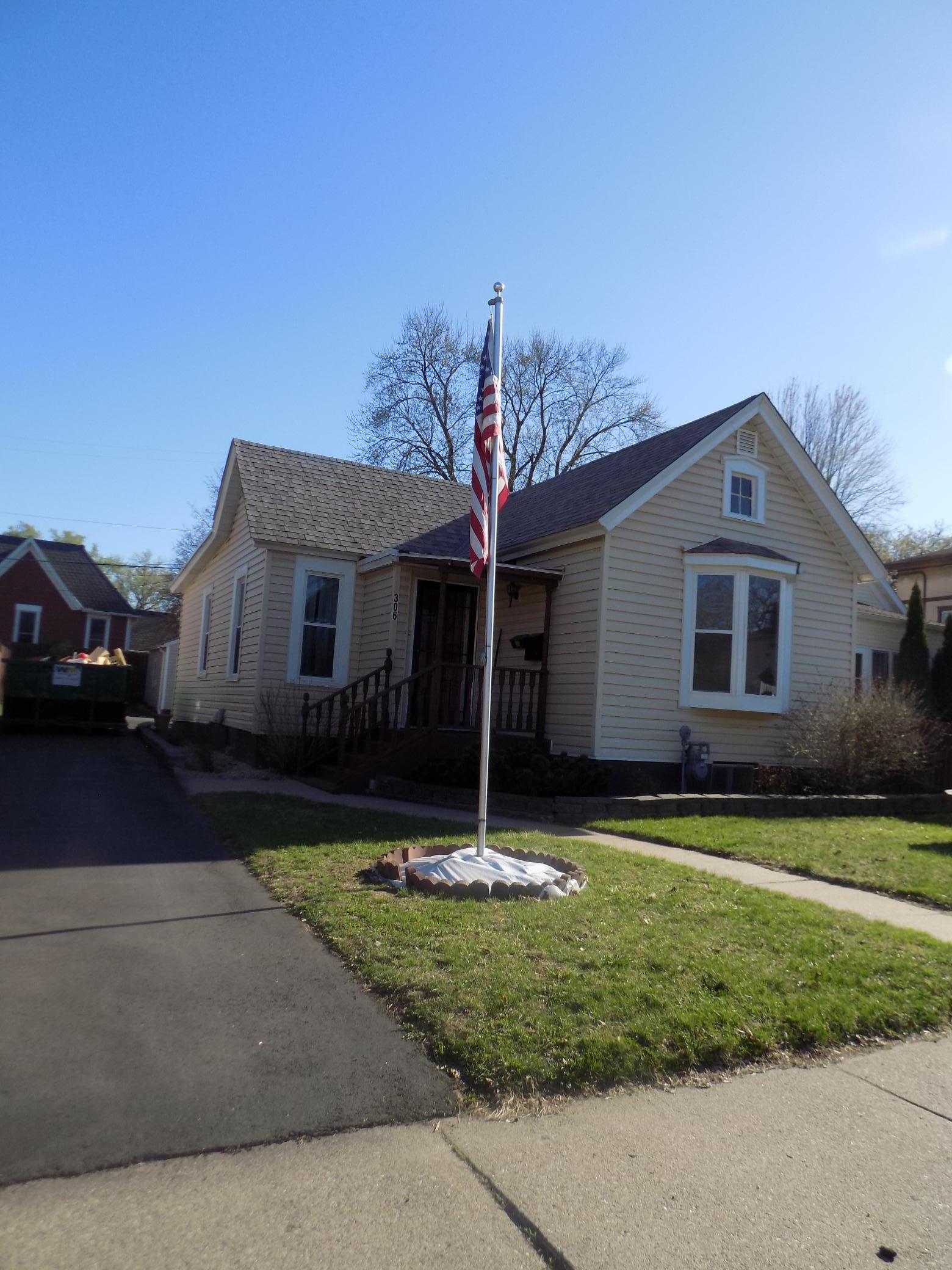 View of Residential at 306 Goodhue Street, Saint Paul MN 55102, Saint Paul - Mike Wilen | Minnesota Team Real Estate