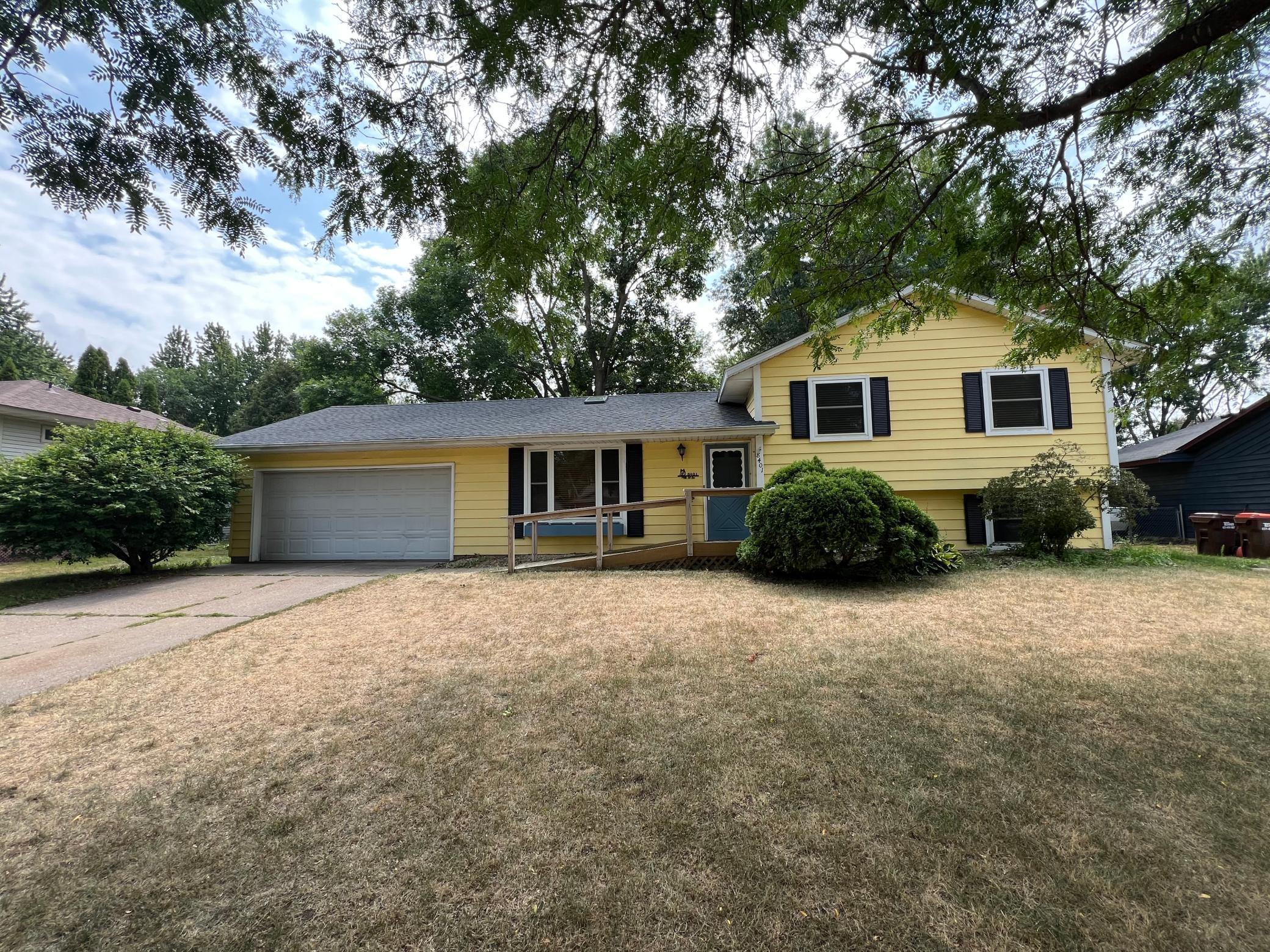 View of Residential at 8401 79th Street, Cottage Grove MN 55016, Cottage Grove (3 of 24) - Mike Wilen | Minnesota Team Real Estate