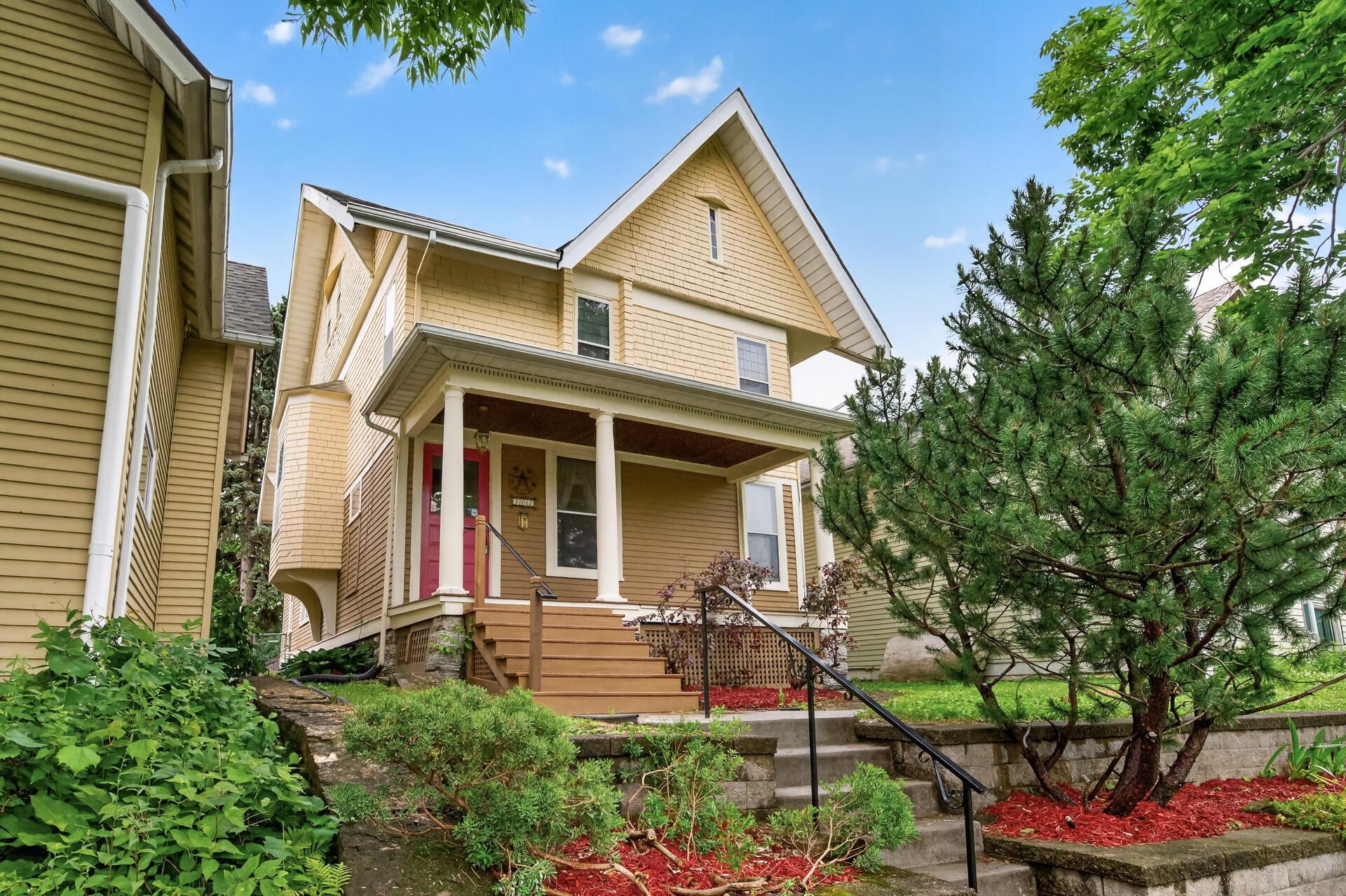 View of Residential at 702 4th Street, Saint Paul MN 55106, Saint Paul - Mike Wilen | Minnesota Team Real Estate