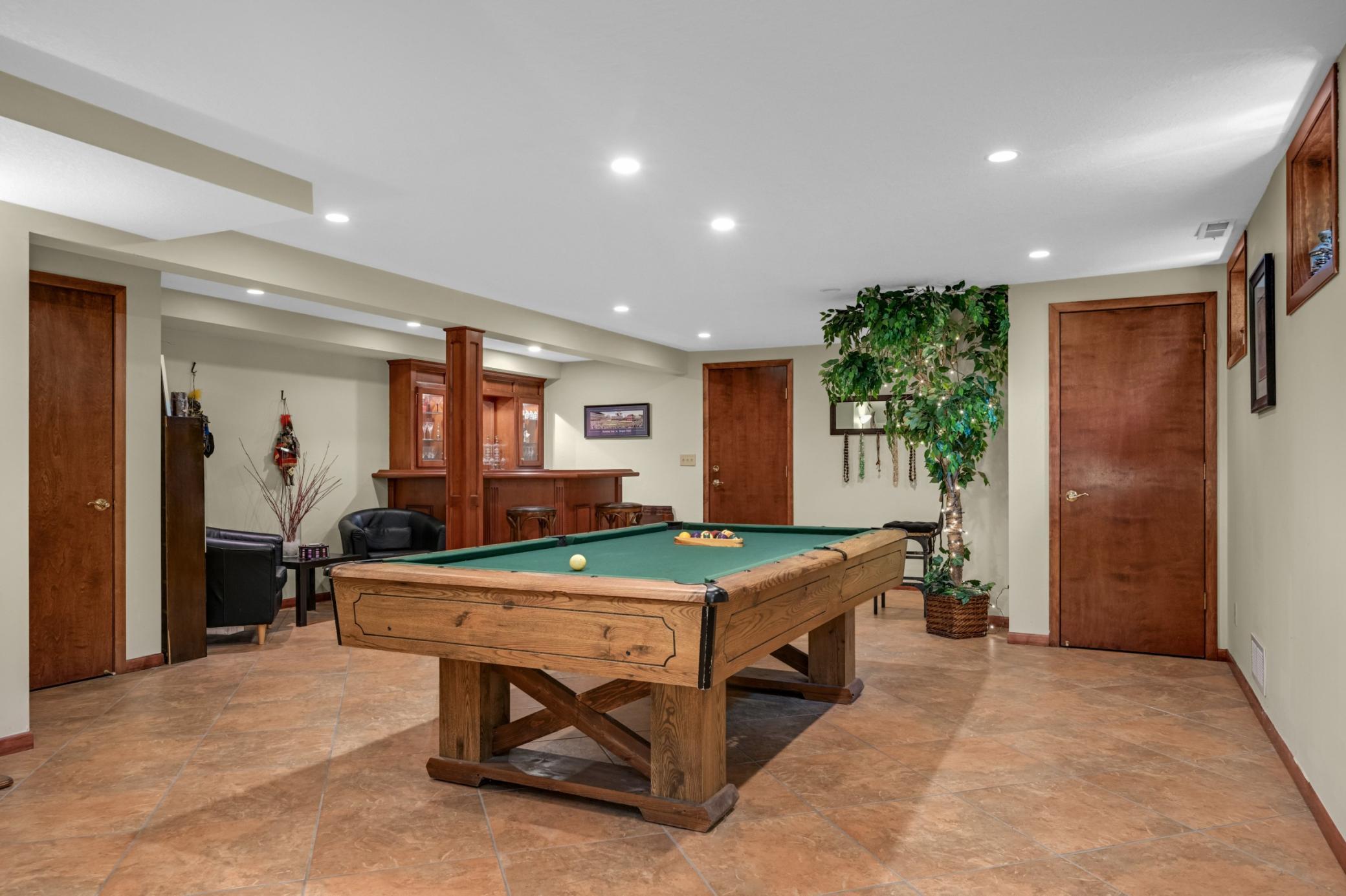 View of Residential at 665 Arcadia Drive, Mendota Heights MN 55118, Mendota Heights (48 of 62) - Mike Wilen | Minnesota Team Real Estate