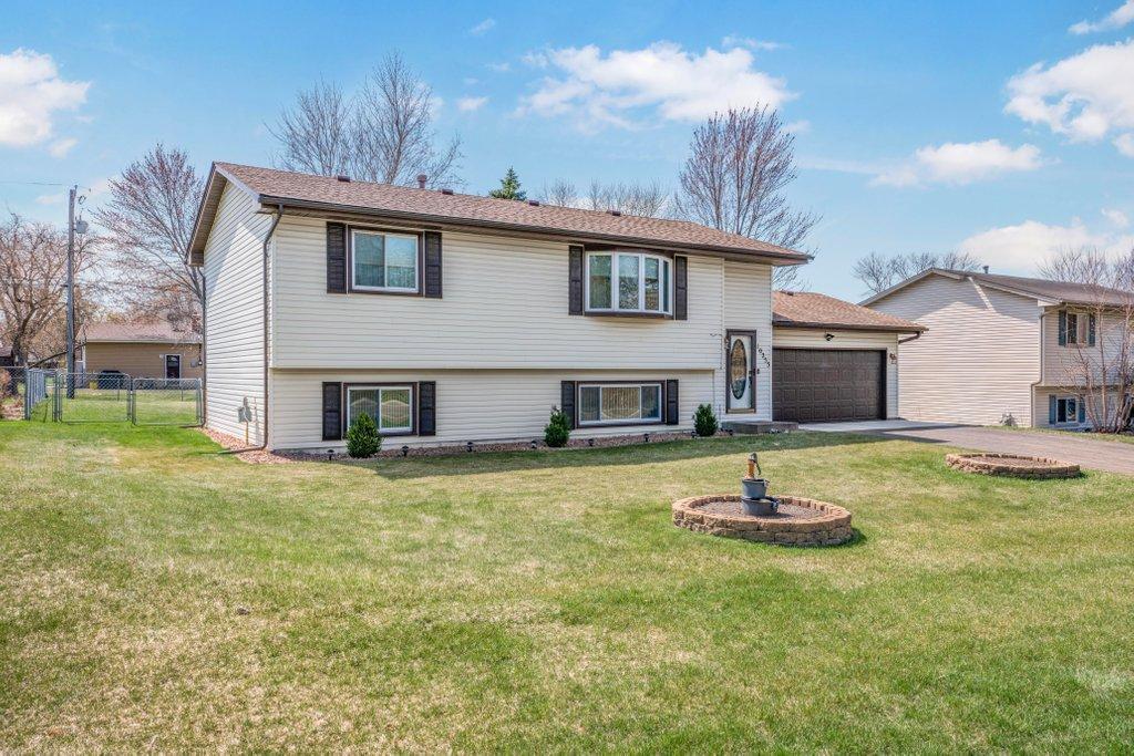 View of Residential at 10253 101st Avenue, Maple Grove MN 55369, Maple Grove - Mike Wilen | Minnesota Team Real Estate