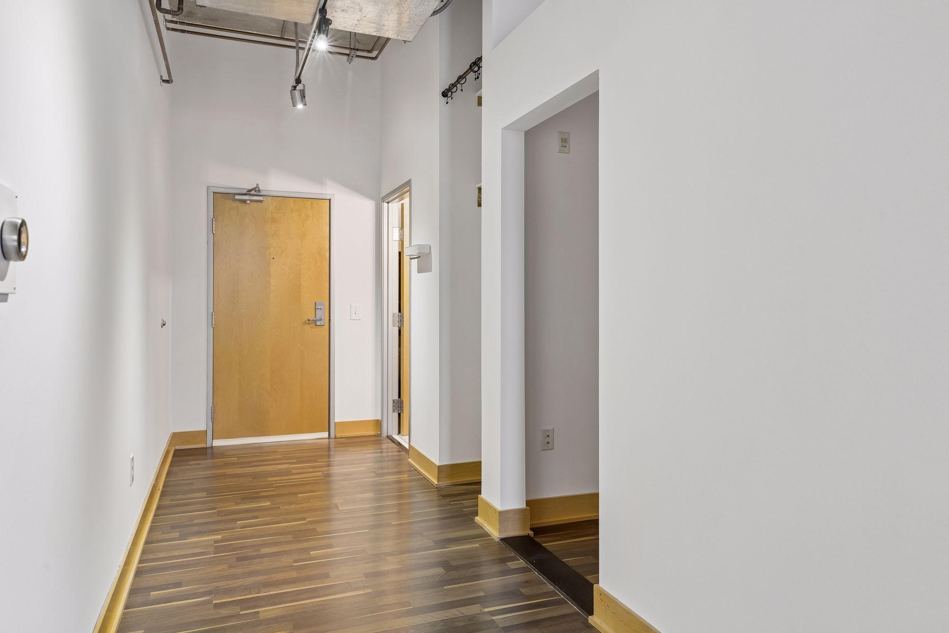 View of Residential at 918 3rd Street #309, Minneapolis MN 55401, Minneapolis (19 of 27) - Mike Wilen | Minnesota Team Real Estate