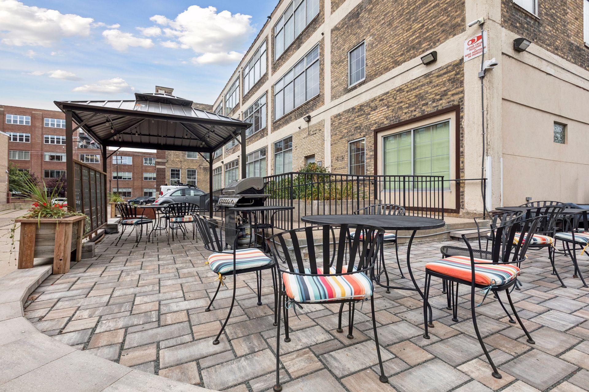View of Residential at 918 3rd Street #309, Minneapolis MN 55401, Minneapolis (25 of 29) - Mike Wilen | Minnesota Team Real Estate