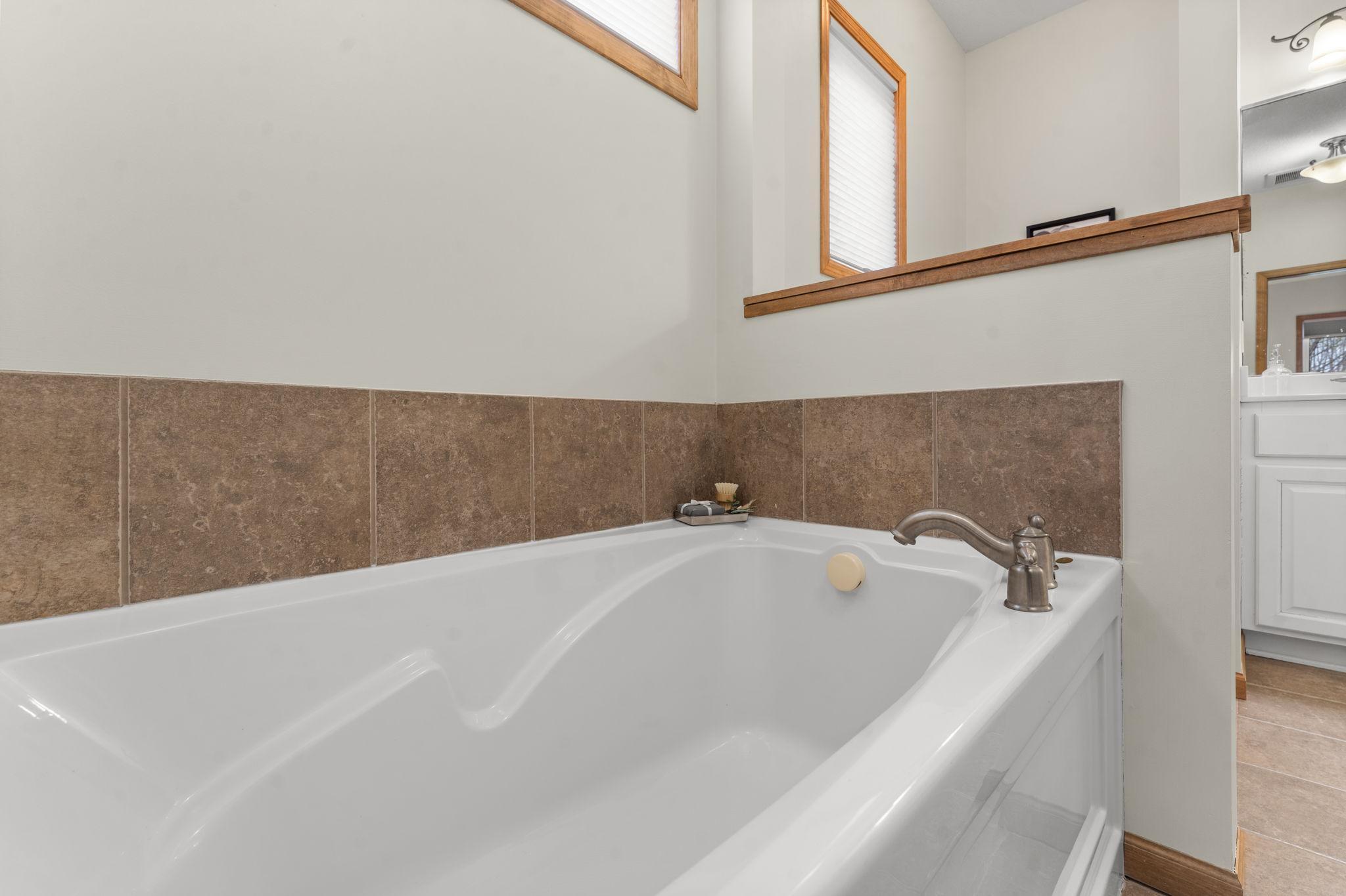 View of Residential at 1710 Patriot Road, Northfield MN 55057, Northfield (18 of 31) - Mike Wilen | Minnesota Team Real Estate