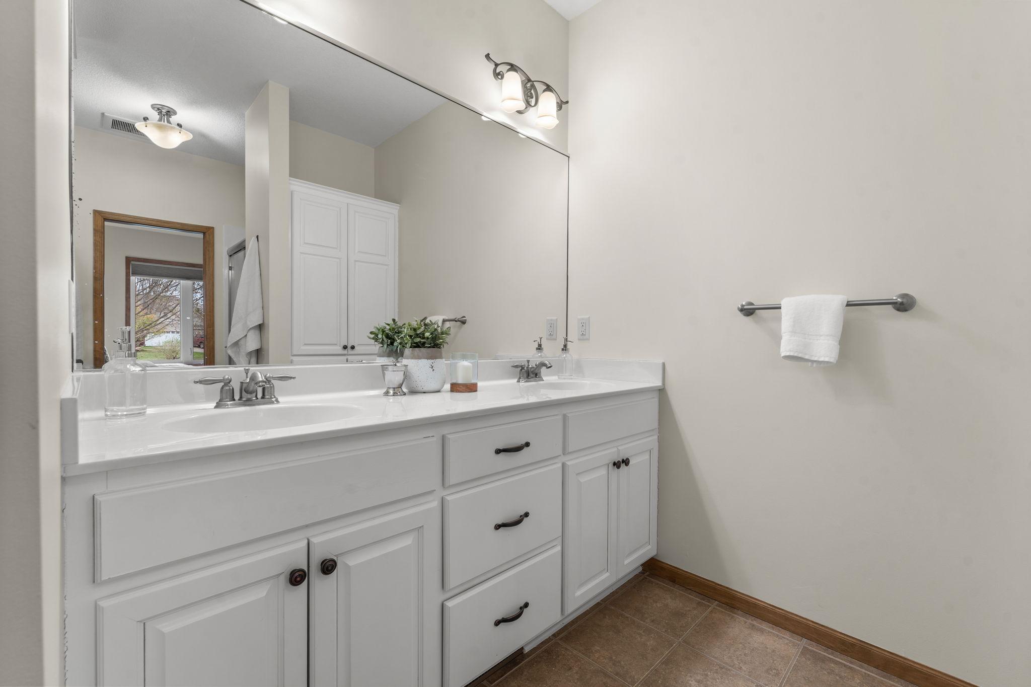 View of Residential at 1710 Patriot Road, Northfield MN 55057, Northfield (16 of 31) - Mike Wilen | Minnesota Team Real Estate