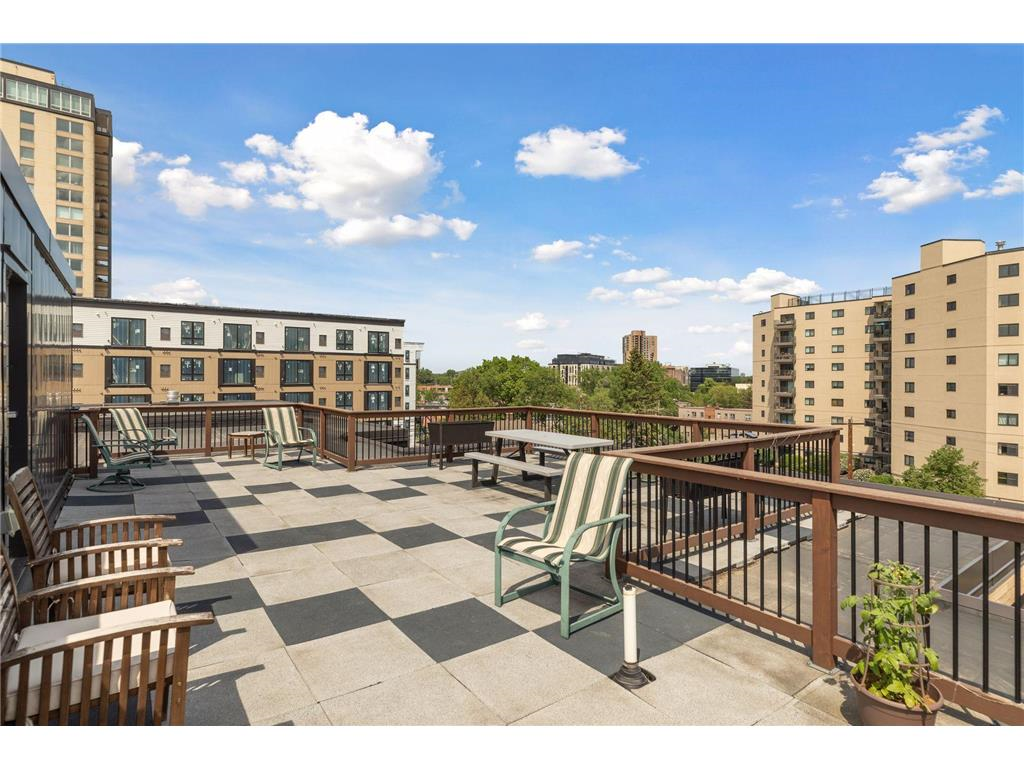 View of Residential at 3150 Excelsior Boulevard #313, Minneapolis MN 55416, Minneapolis (5 of 25) - Mike Wilen | Minnesota Team Real Estate