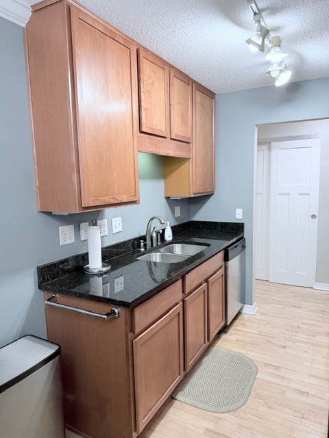 View of Residential at 3150 Excelsior Boulevard #313, Minneapolis MN 55416, Minneapolis (15 of 25) - Mike Wilen | Minnesota Team Real Estate