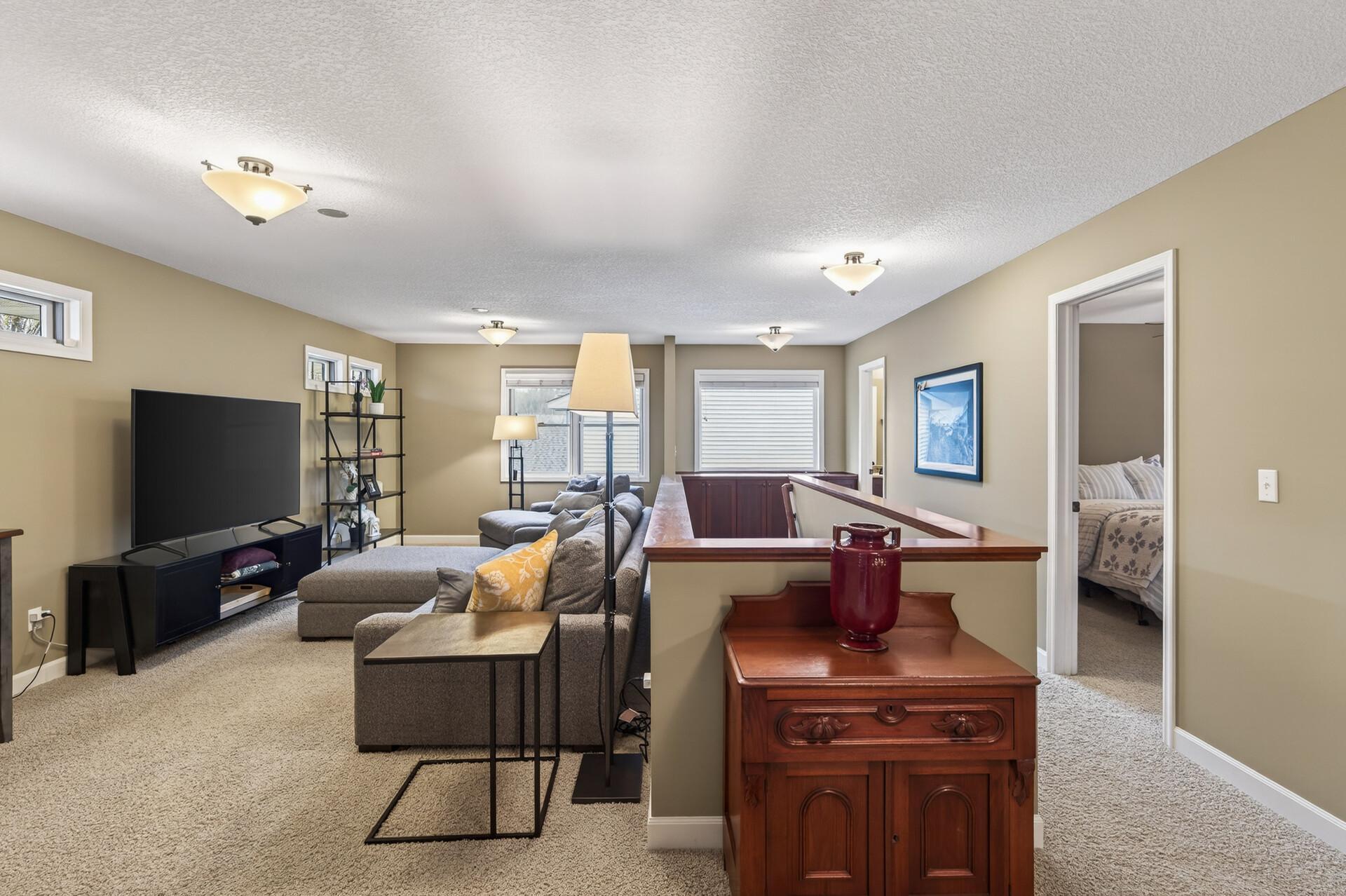 View of Residential at 10815 Birch Lane, Woodbury MN 55129, Woodbury (26 of 56) - Mike Wilen | Minnesota Team Real Estate