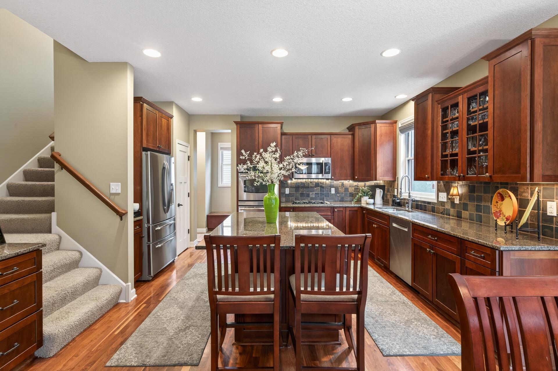 View of Residential at 10815 Birch Lane, Woodbury MN 55129, Woodbury (19 of 56) - Mike Wilen | Minnesota Team Real Estate