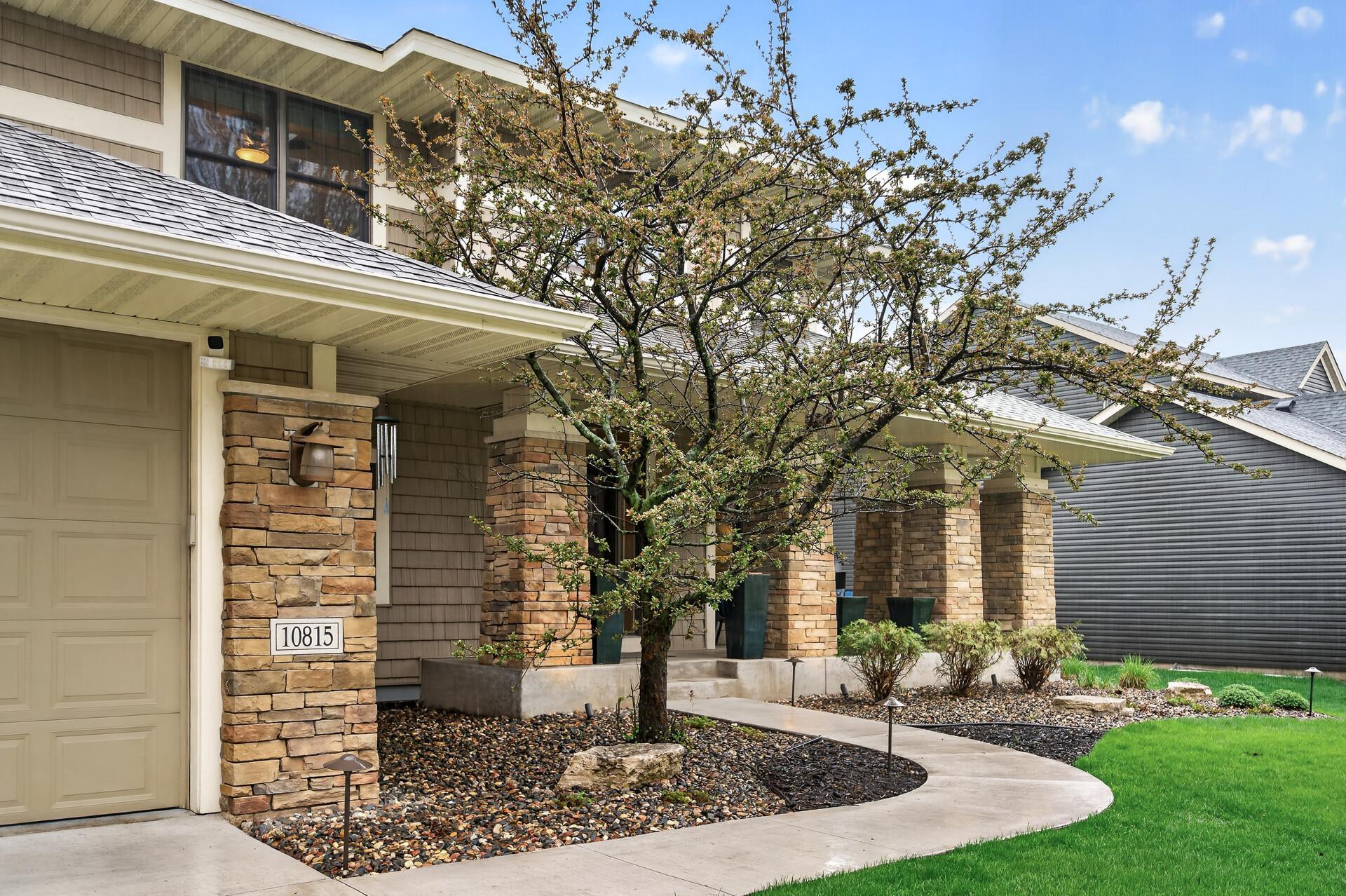 View of Residential at 10815 Birch Lane, Woodbury MN 55129, Woodbury (4 of 56) - Mike Wilen | Minnesota Team Real Estate