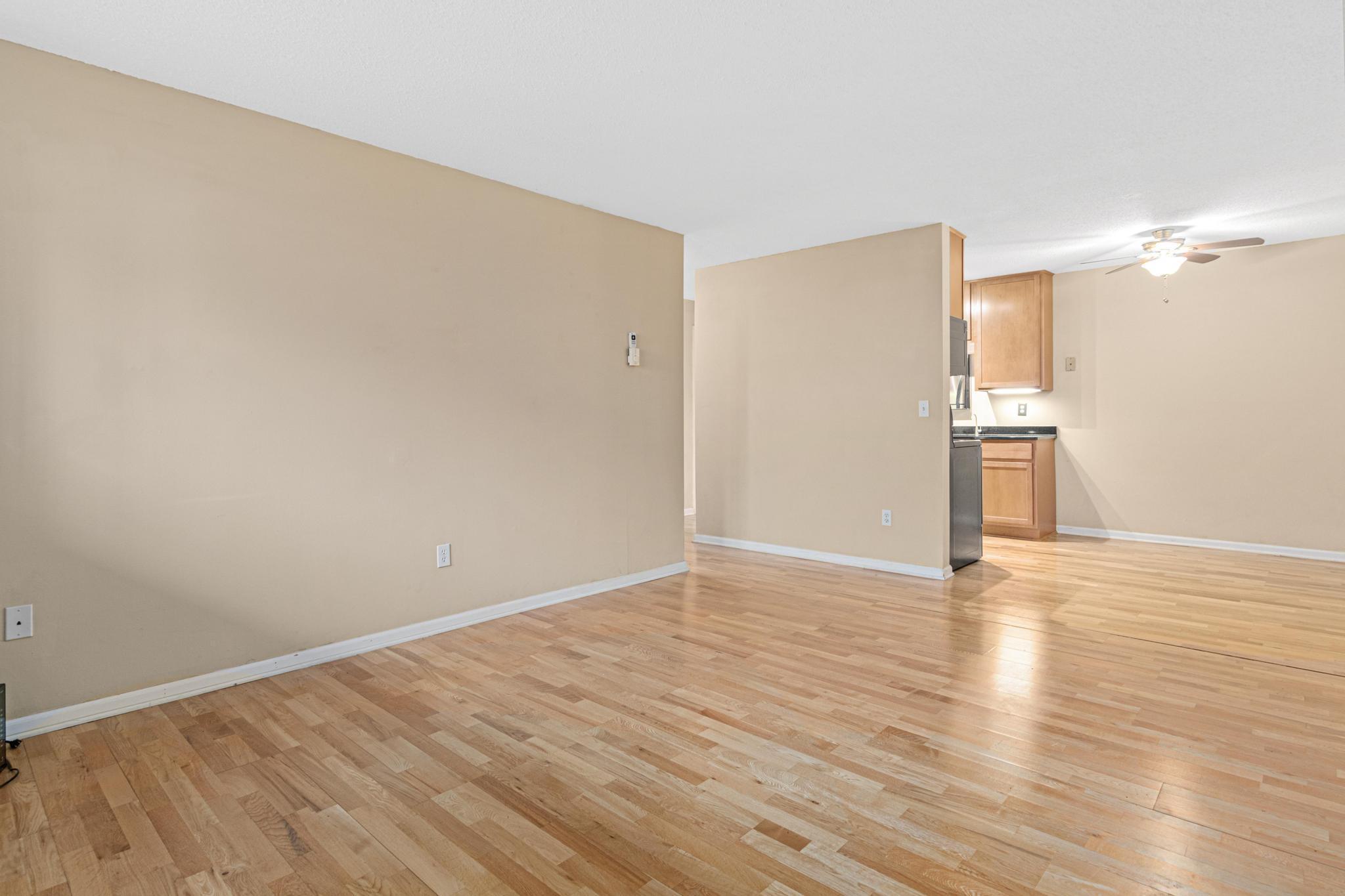 View of Residential at 520 Ridgewood Avenue #3, Minneapolis MN 55403, Minneapolis (9 of 15) - Mike Wilen | Minnesota Team Real Estate