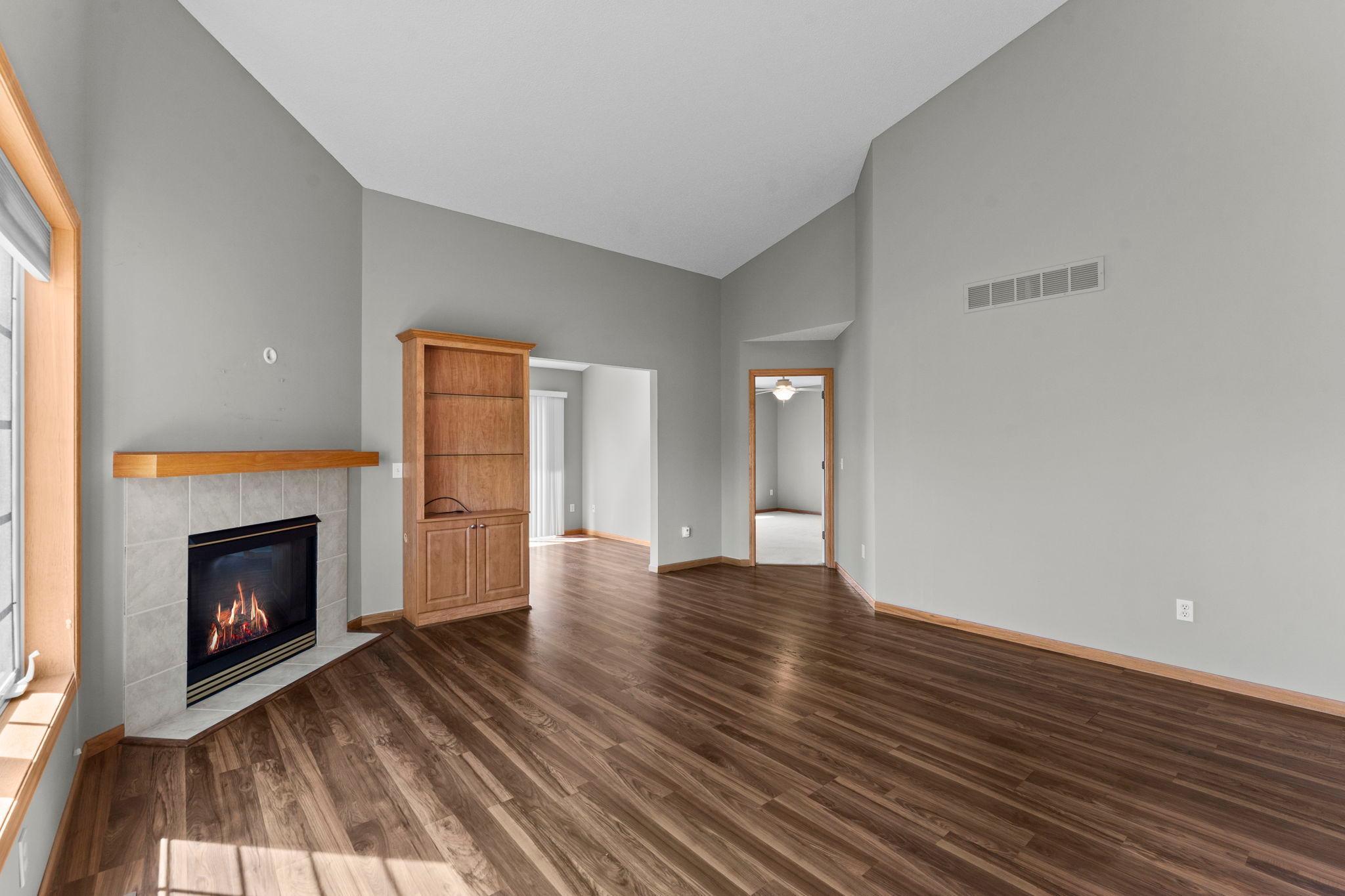 View of Residential at 5208 Deerfield Lane, Prior Lake MN 55372, Prior Lake (4 of 28) - Mike Wilen | Minnesota Team Real Estate