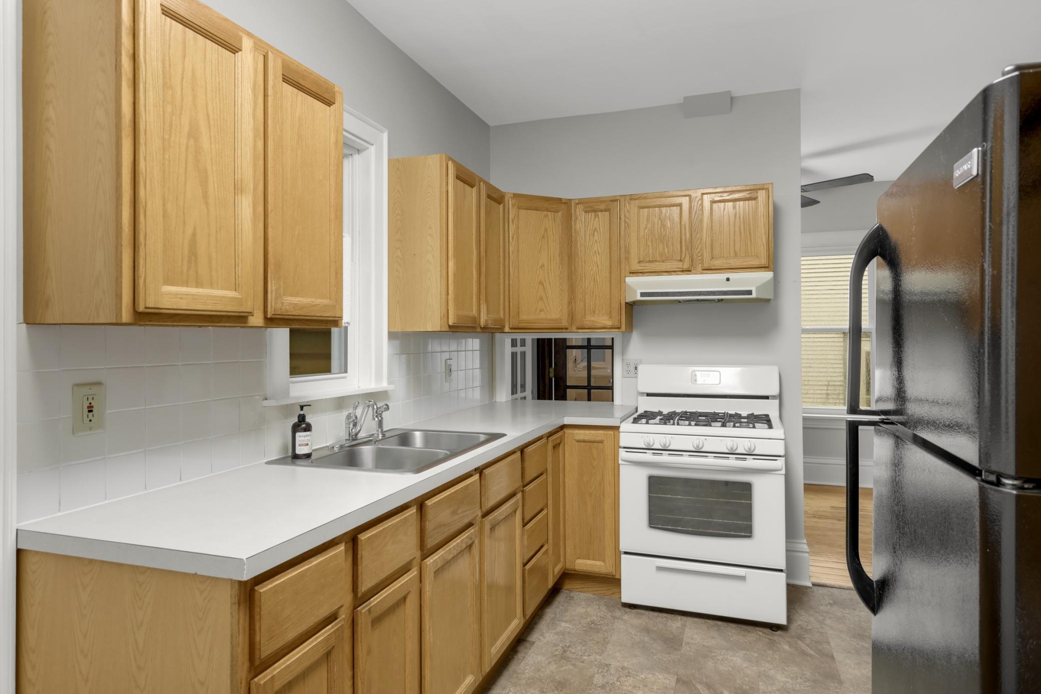 View of Residential at 3723 1st Avenue, Minneapolis MN 55409, Minneapolis (15 of 38) - Mike Wilen | Minnesota Team Real Estate