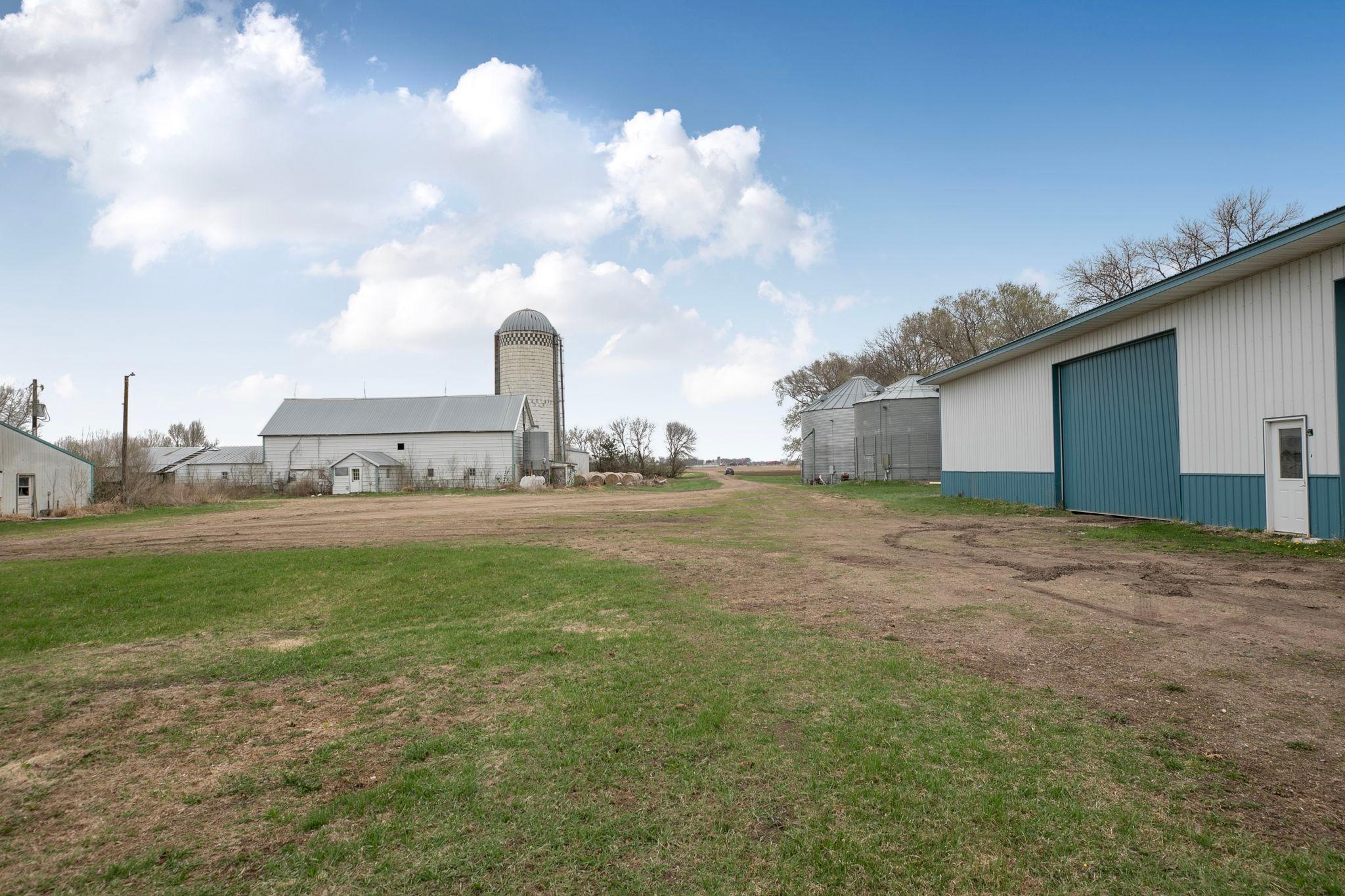 View of Residential at 21372 273rd Avenue, Paynesville MN 56362, Paynesville (117 of 125) - Mike Wilen | Minnesota Team Real Estate