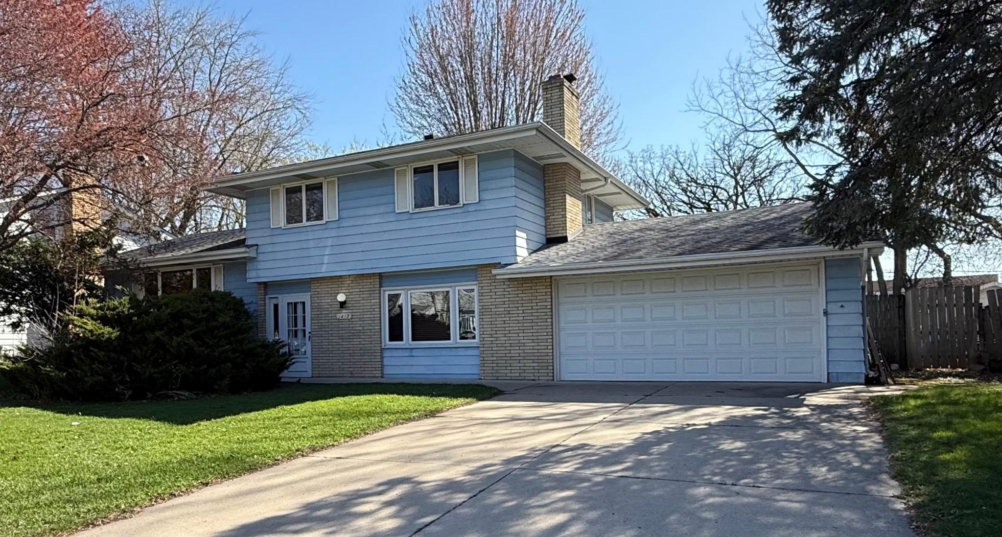 View of Residential at 1417 Pinewood Drive, Woodbury MN 55125, Woodbury - Mike Wilen | Minnesota Team Real Estate