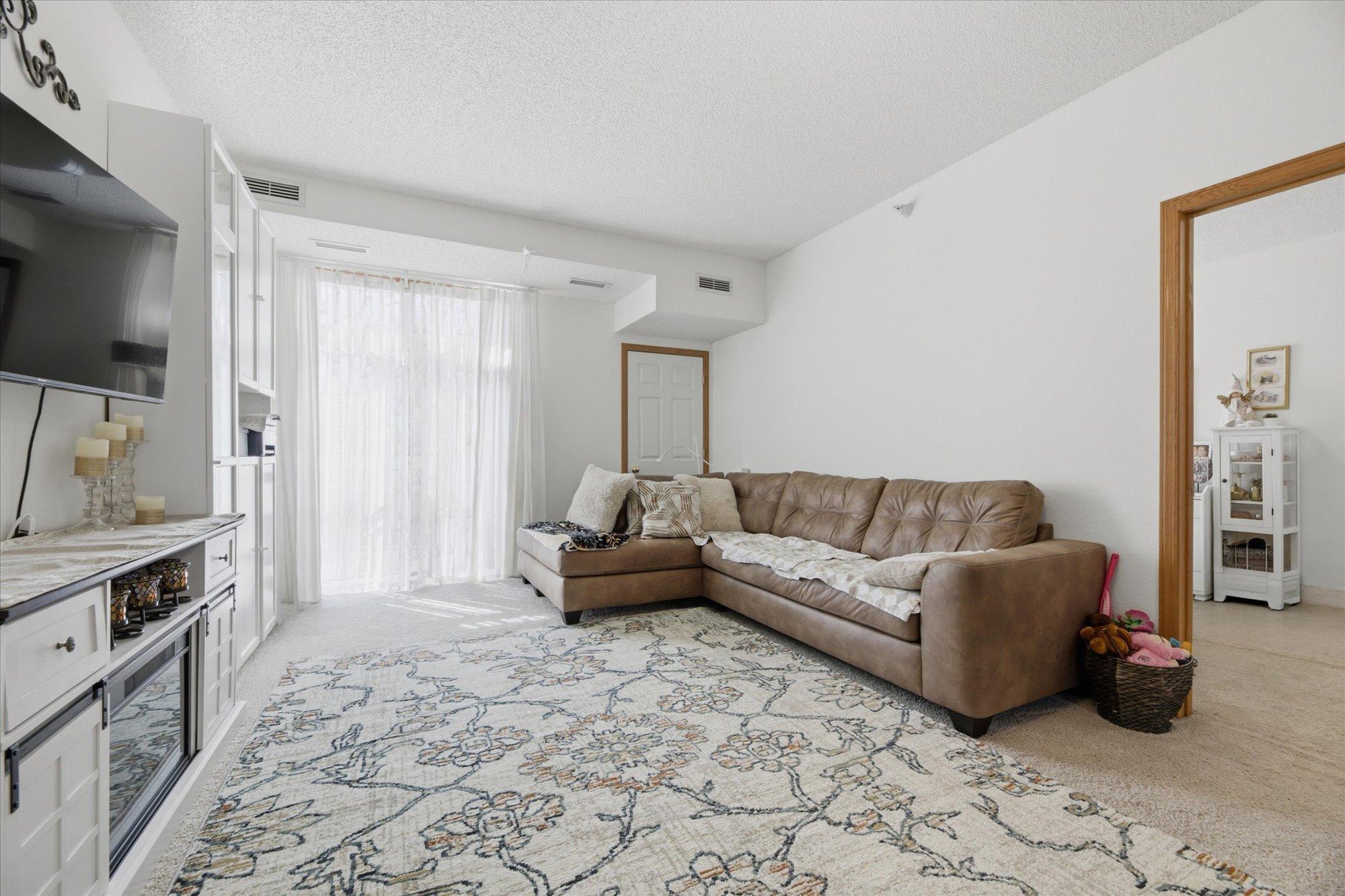 View of Residential at 1776 Maryland Avenue #106, Saint Paul MN 55106, Saint Paul (10 of 23) - Mike Wilen | Minnesota Team Real Estate