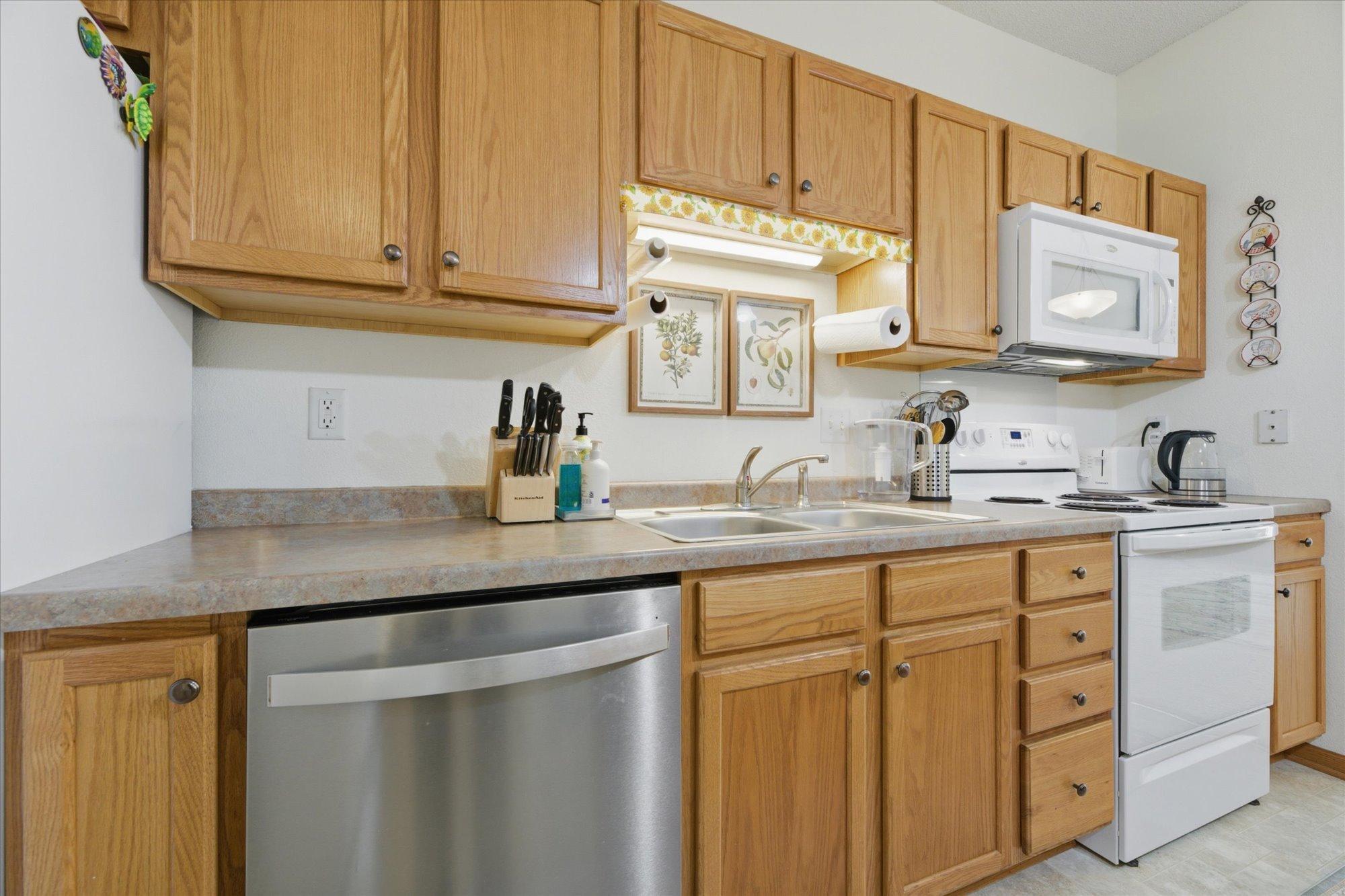 View of Residential at 1776 Maryland Avenue #106, Saint Paul MN 55106, Saint Paul (4 of 23) - Mike Wilen | Minnesota Team Real Estate