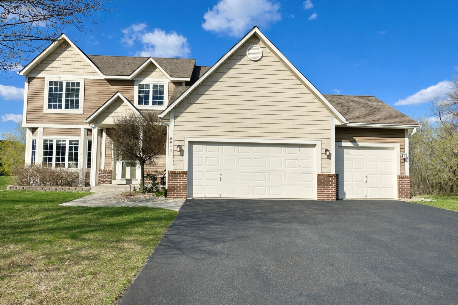 View of Residential at 6940 Prairie Court, Cottage Grove MN 55016, Cottage Grove - Mike Wilen | Minnesota Team Real Estate