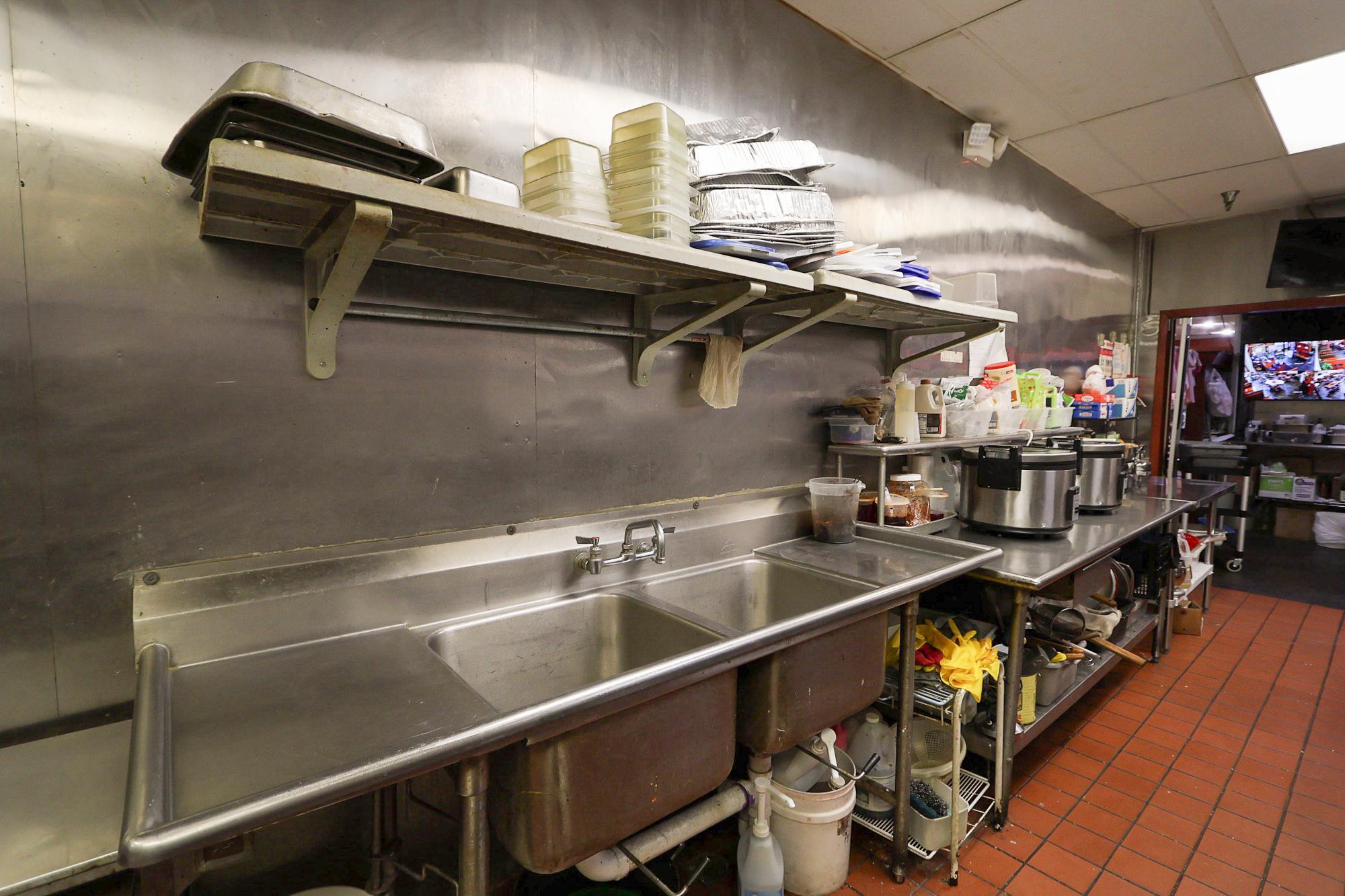 View of Commercial Sale at 1035 Highway 96, Shoreview MN 55126, Shoreview (18 of 21) - Mike Wilen | Minnesota Team Real Estate