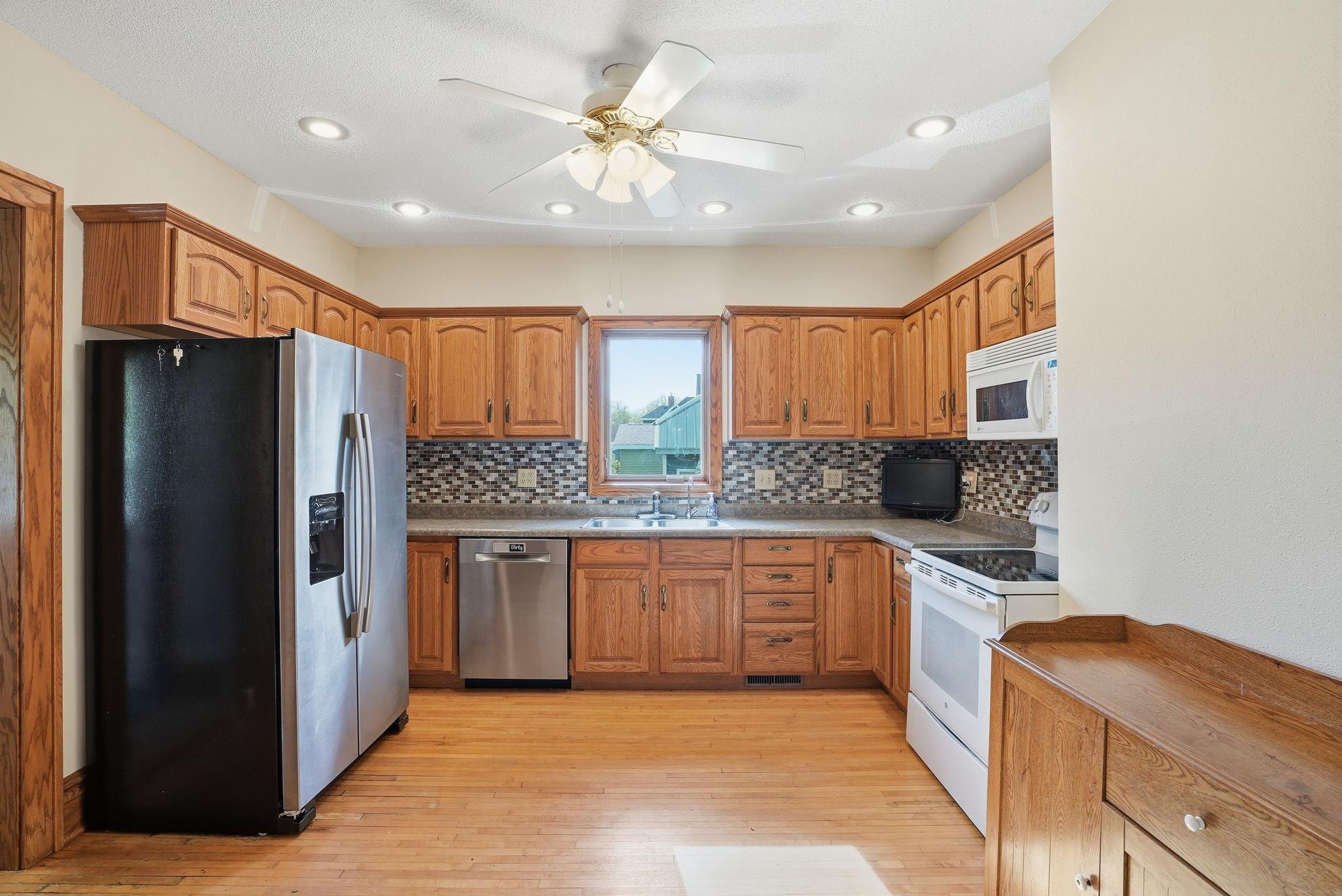 View of Residential at 301 4th Street, Winthrop MN 55396, Winthrop (10 of 42) - Mike Wilen | Minnesota Team Real Estate