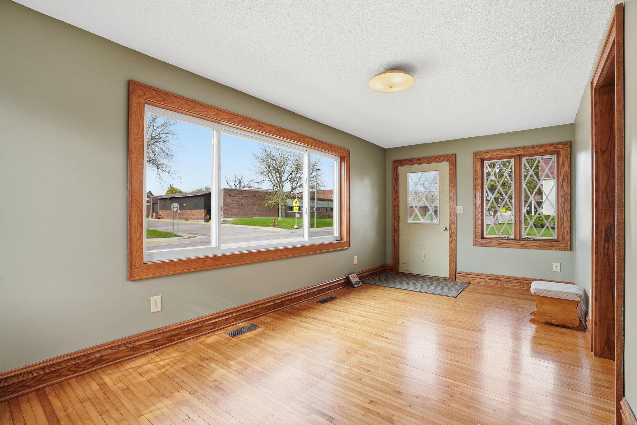 View of Residential at 301 4th Street, Winthrop MN 55396, Winthrop (28 of 42) - Mike Wilen | Minnesota Team Real Estate