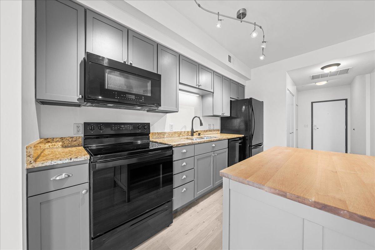 View of Residential at 4500 Chicago Avenue #210, Minneapolis MN 55407, Minneapolis (5 of 26) - Mike Wilen | Minnesota Team Real Estate