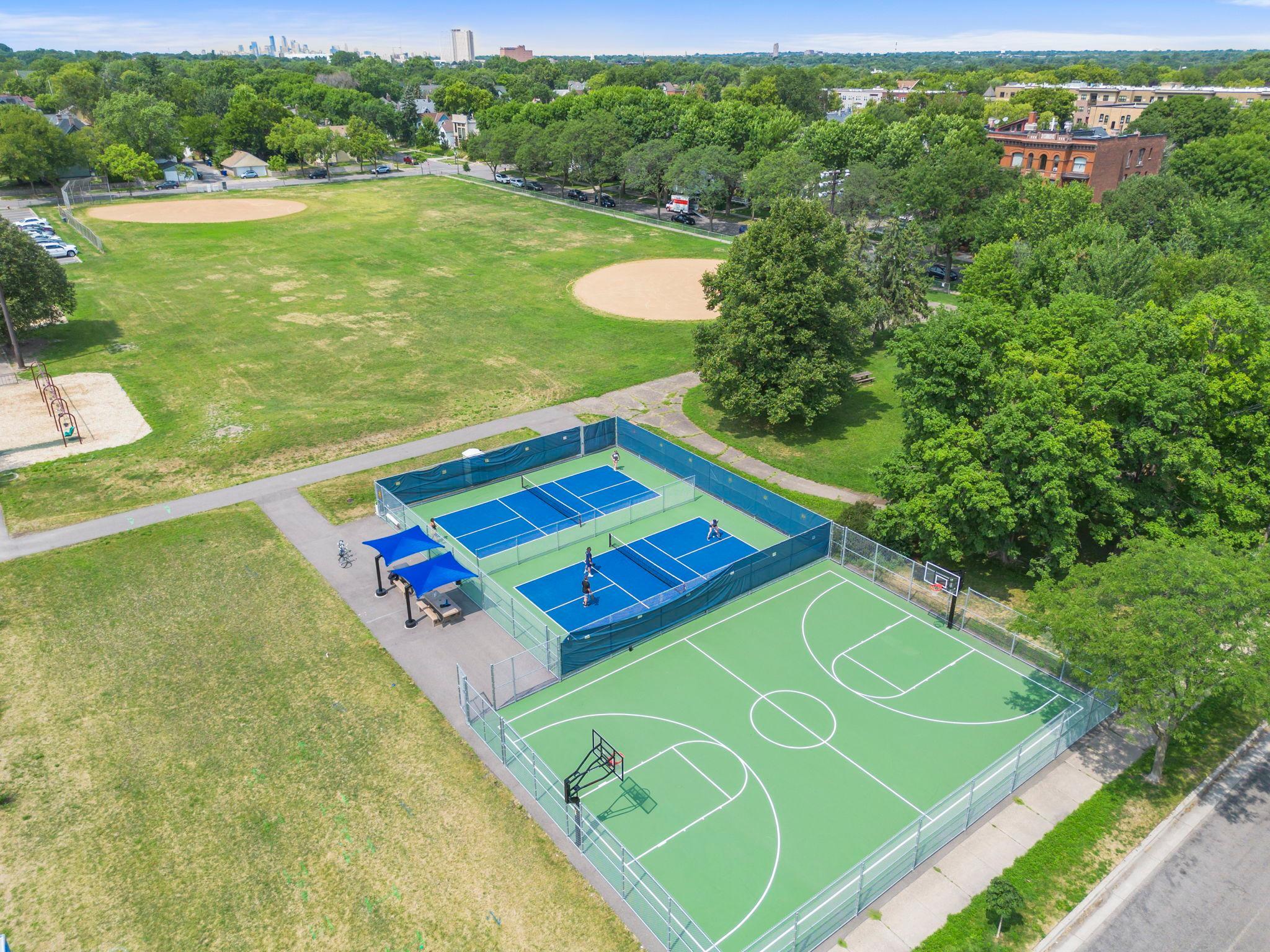 View of Residential at 703 Laurel Avenue #1W, Saint Paul MN 55104, Saint Paul (41 of 42) - Mike Wilen | Minnesota Team Real Estate