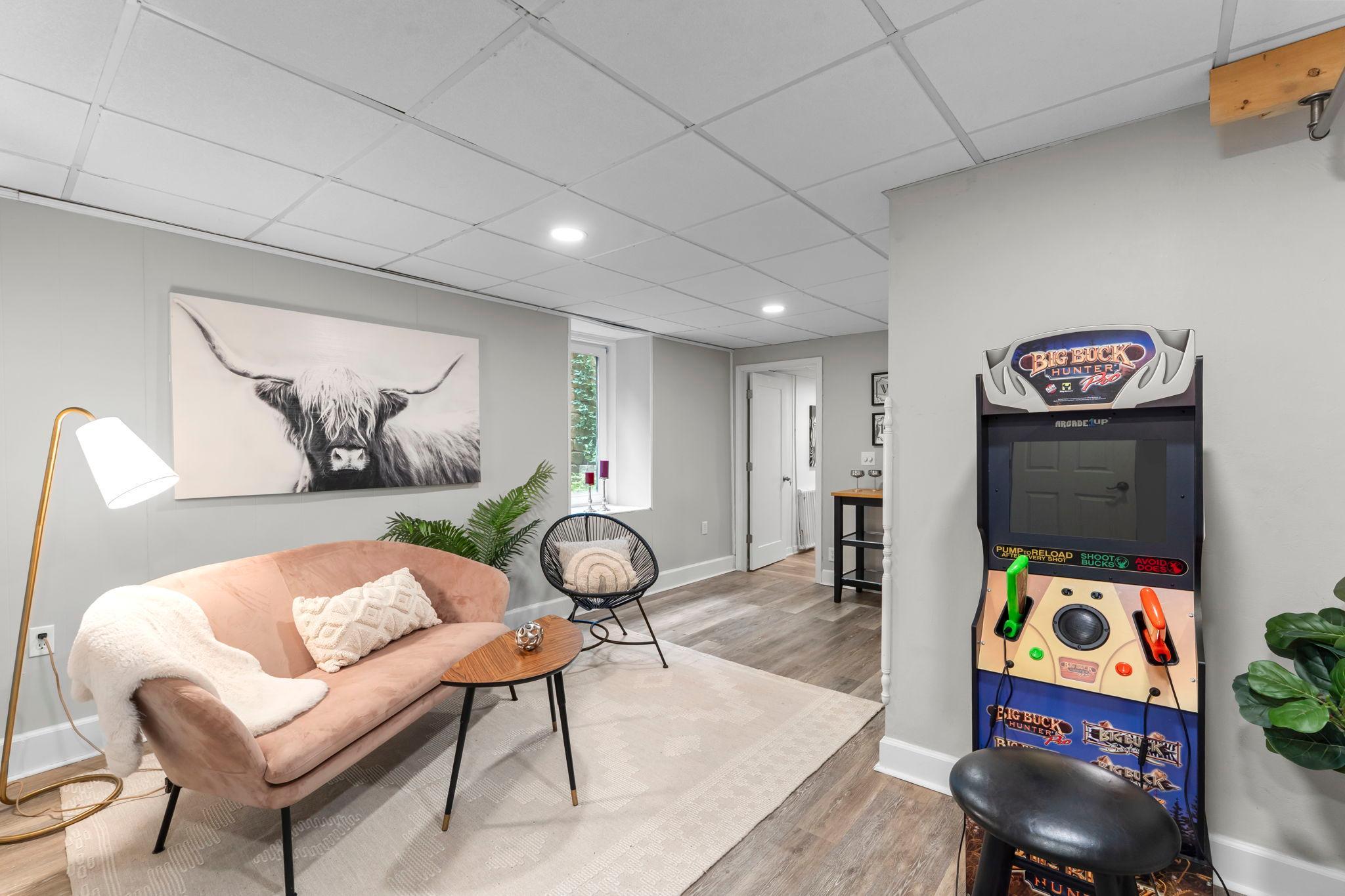 View of Residential at 703 Laurel Avenue #1W, Saint Paul MN 55104, Saint Paul (23 of 42) - Mike Wilen | Minnesota Team Real Estate