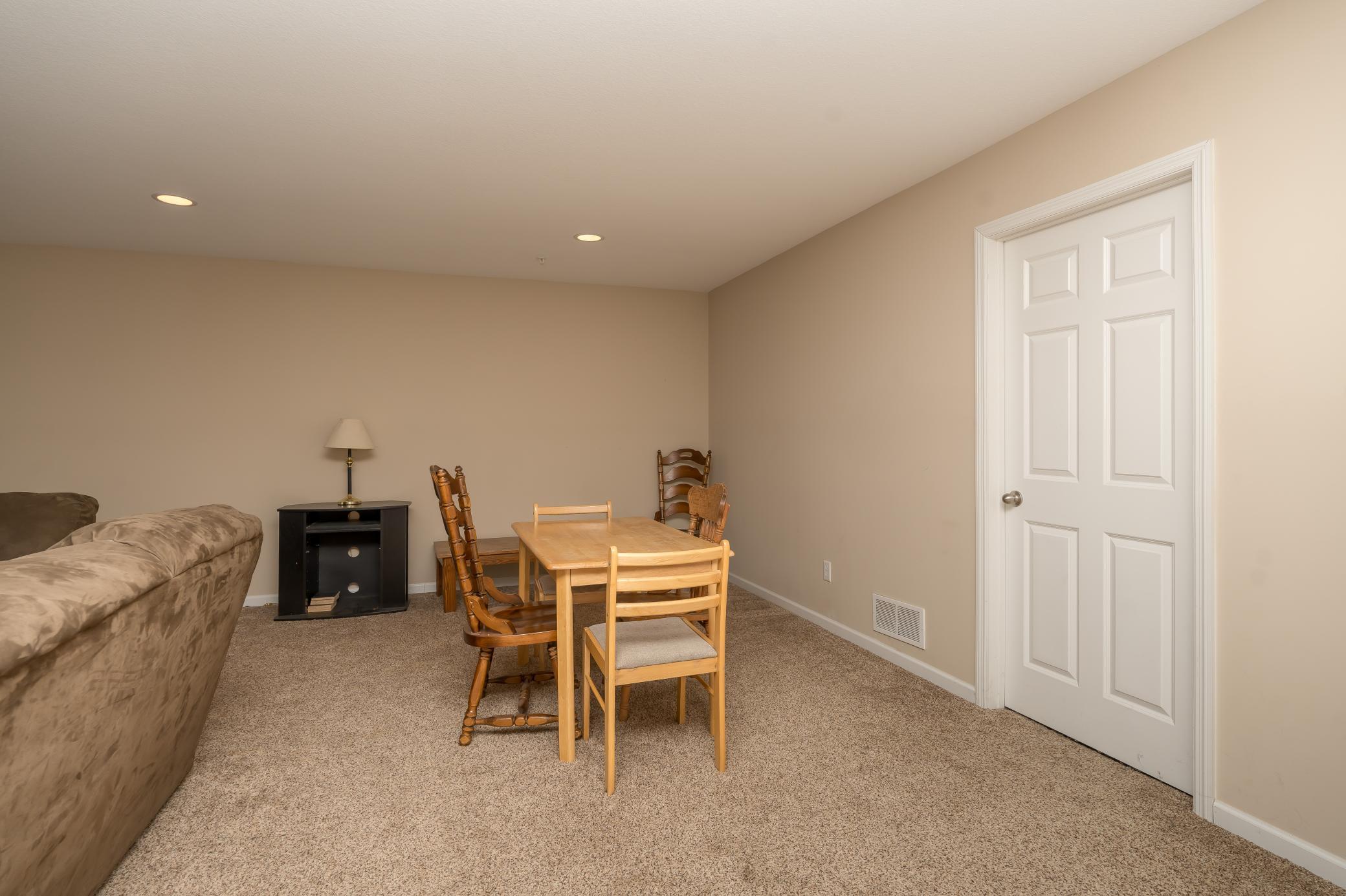 View of Residential at 4129 Jarmann Lane, Shakopee MN 55379, Shakopee (20 of 30) - Mike Wilen | Minnesota Team Real Estate