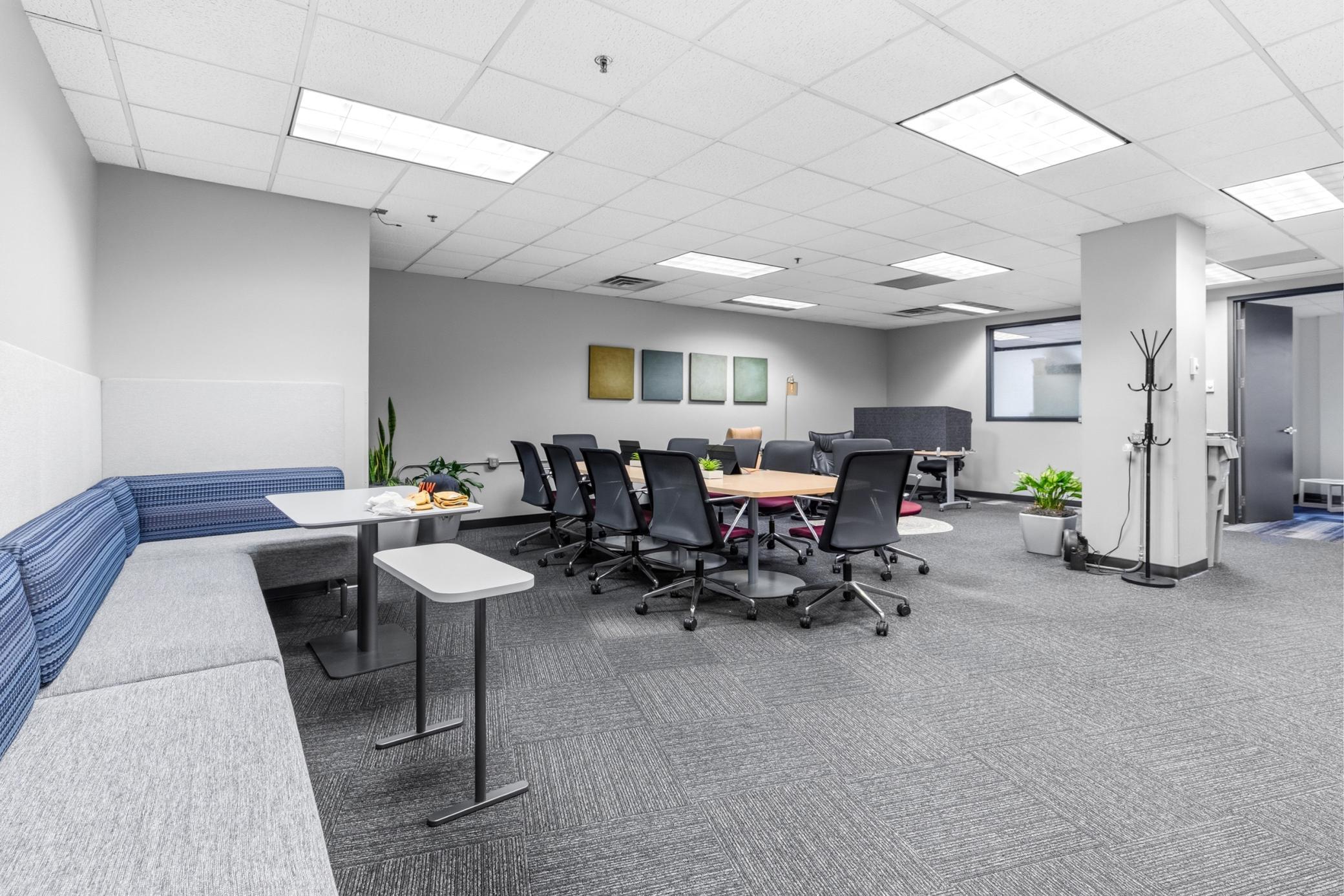 View of Commercial Sale at 7807 Creekridge Circle, Bloomington MN 55439, Bloomington (42 of 51) - Mike Wilen | Minnesota Team Real Estate