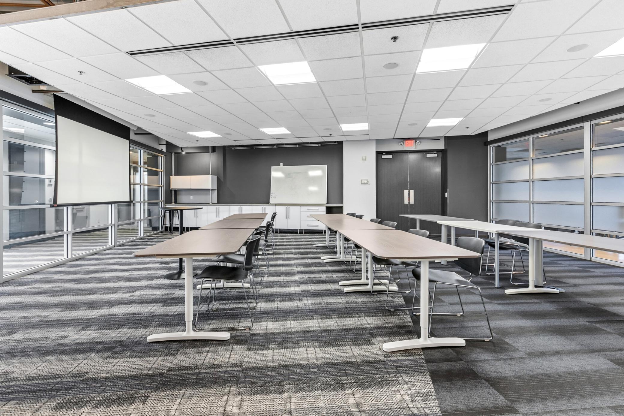 View of Commercial Sale at 7807 Creekridge Circle, Bloomington MN 55439, Bloomington (41 of 51) - Mike Wilen | Minnesota Team Real Estate