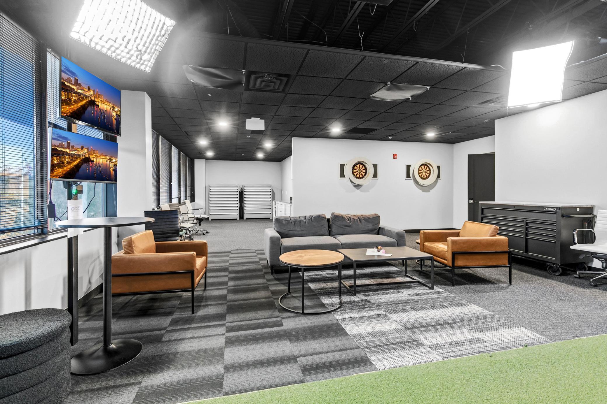 View of Commercial Sale at 7807 Creekridge Circle, Bloomington MN 55439, Bloomington (30 of 51) - Mike Wilen | Minnesota Team Real Estate
