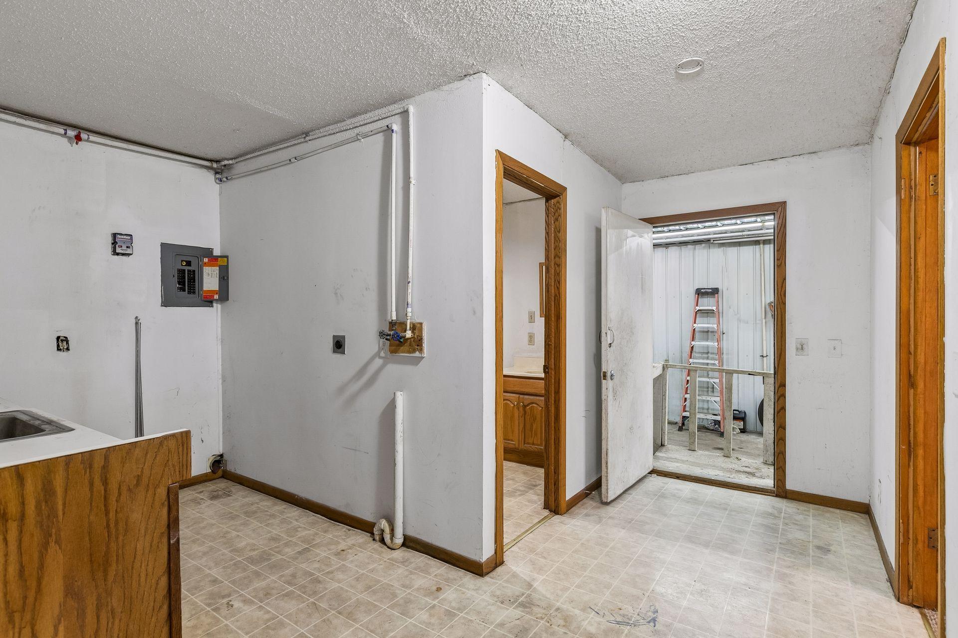 View of Commercial Sale at 39606 230th Street, Arlington MN 55307, Arlington (18 of 34) - Mike Wilen | Minnesota Team Real Estate