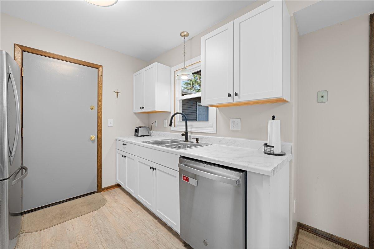 View of Residential at 16263 Fishing Way, Rosemount MN 55068, Rosemount (12 of 41) - Mike Wilen | Minnesota Team Real Estate