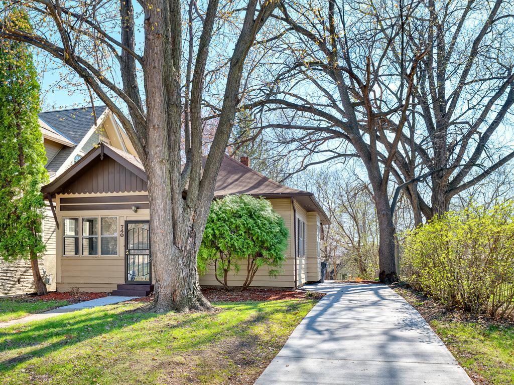 View of Residential at 740 Como Avenue, Saint Paul MN 55103, Saint Paul - Mike Wilen | Minnesota Team Real Estate