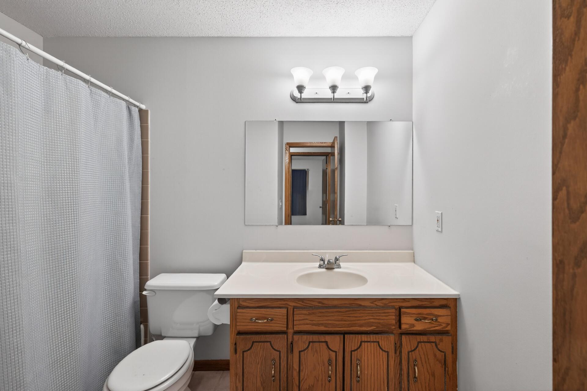 View of Residential at 818 Sherwood Road, Shoreview MN 55126, Shoreview (18 of 22) - Mike Wilen | Minnesota Team Real Estate