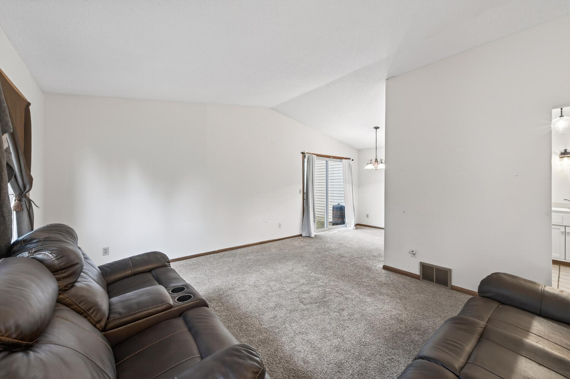 View of Residential at 818 Sherwood Road, Shoreview MN 55126, Shoreview (7 of 22) - Mike Wilen | Minnesota Team Real Estate