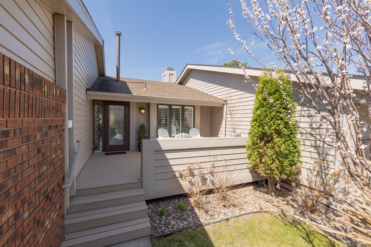 View of Residential at 9528 Woodbridge Road, Bloomington MN 55438, Bloomington - Mike Wilen | Minnesota Team Real Estate