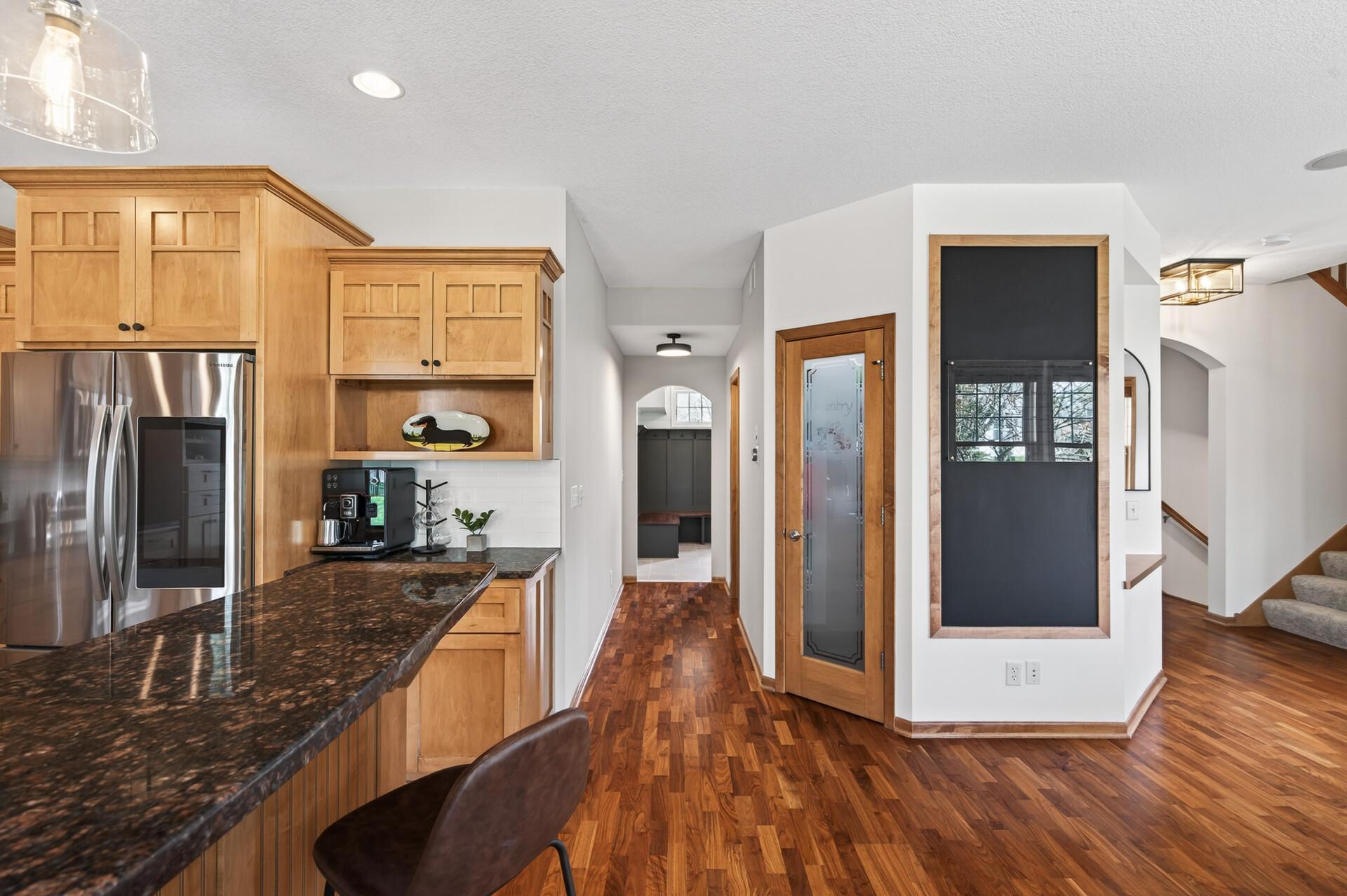 View of Residential at 2344 Fieldstone Curve, Woodbury MN 55129, Woodbury (21 of 66) - Mike Wilen | Minnesota Team Real Estate
