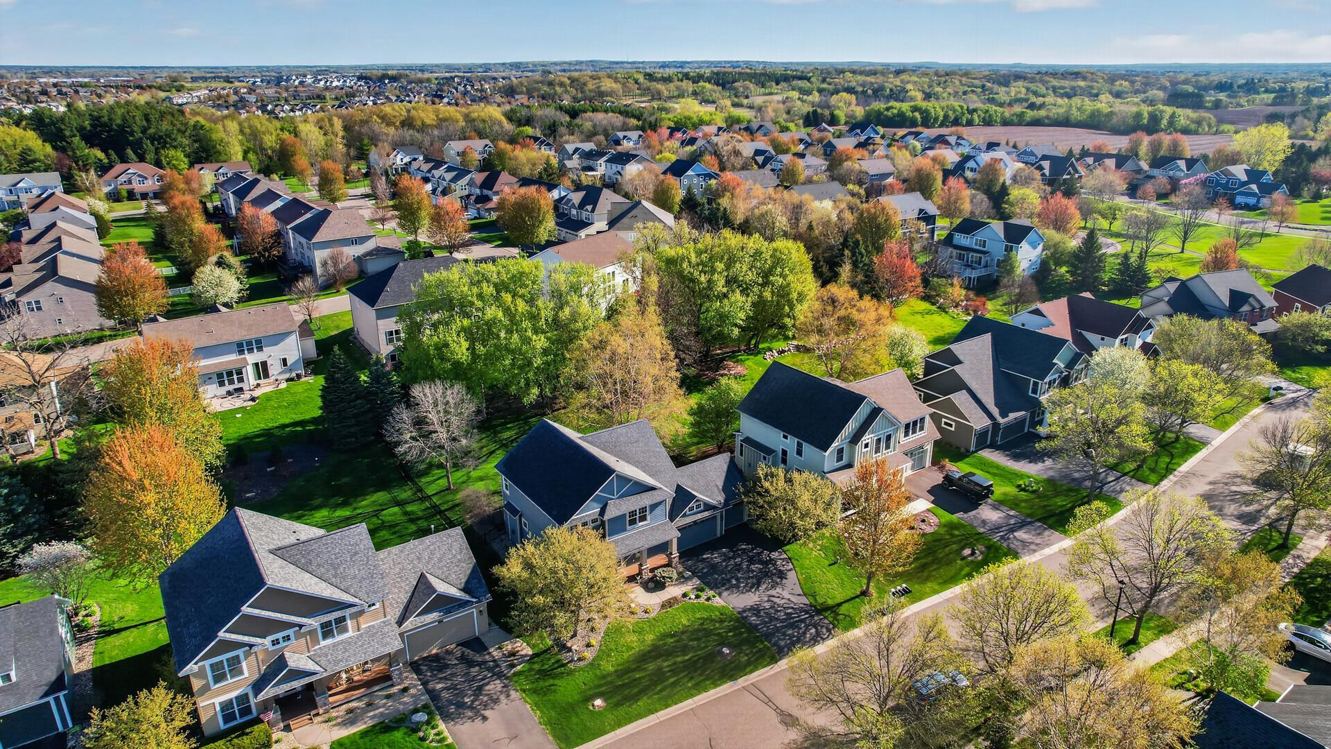 View of Residential at 2344 Fieldstone Curve, Woodbury MN 55129, Woodbury (51 of 66) - Mike Wilen | Minnesota Team Real Estate