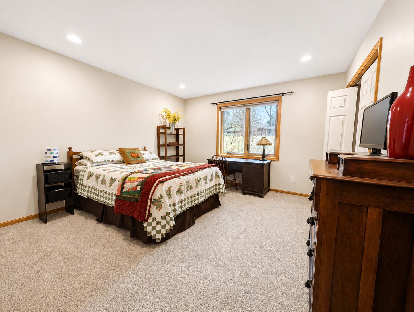 View of Residential at 419 Brandywine Drive, Burnsville MN 55337, Burnsville (28 of 48) - Mike Wilen | Minnesota Team Real Estate