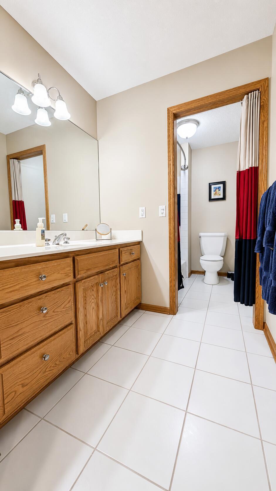 View of Residential at 419 Brandywine Drive, Burnsville MN 55337, Burnsville (26 of 48) - Mike Wilen | Minnesota Team Real Estate