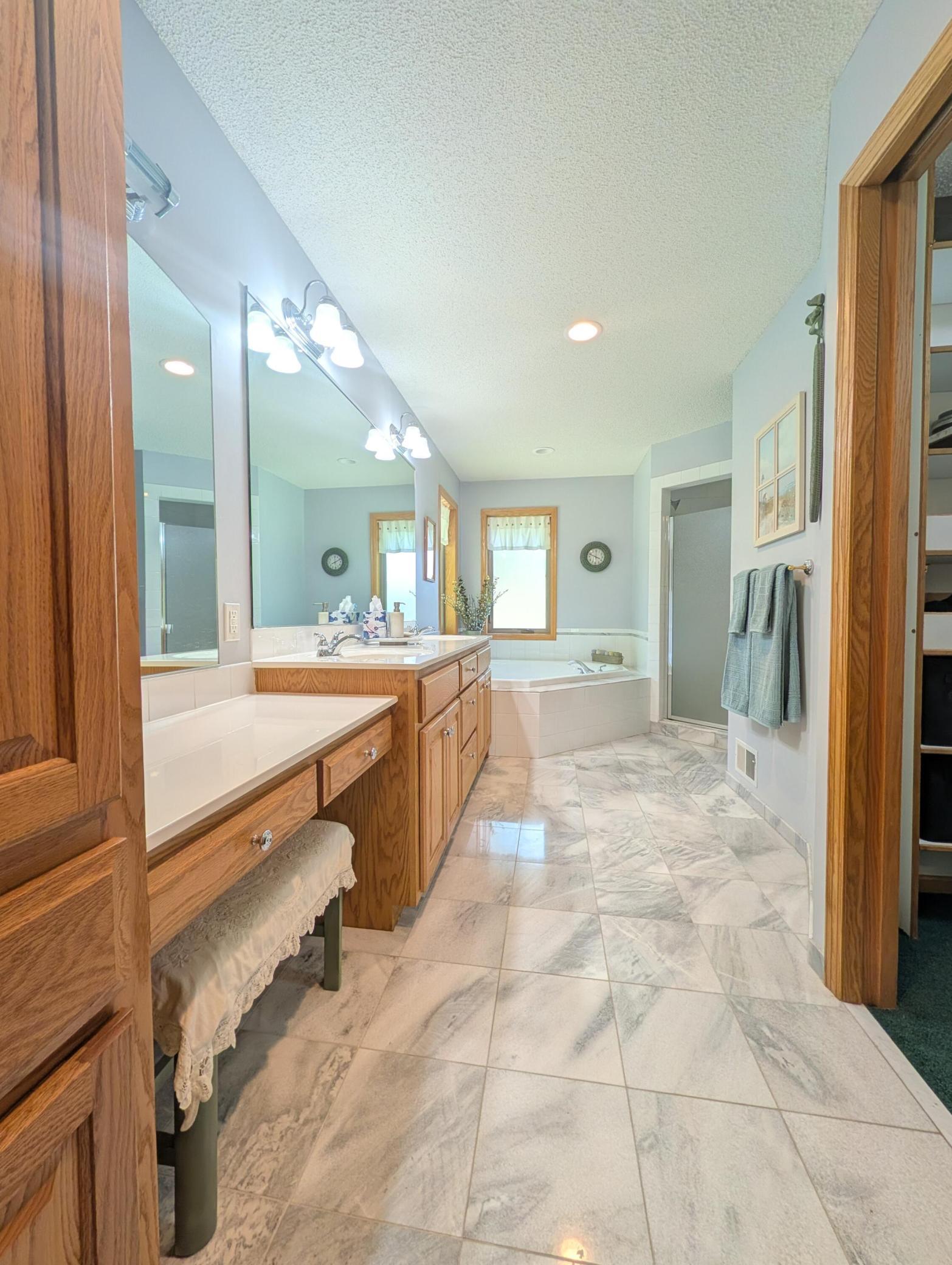 View of Residential at 419 Brandywine Drive, Burnsville MN 55337, Burnsville (24 of 48) - Mike Wilen | Minnesota Team Real Estate