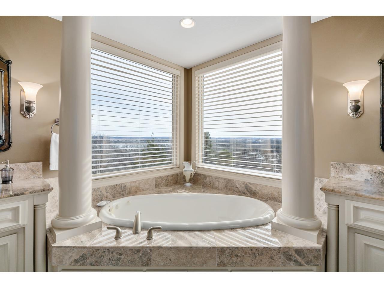 View of Residential at 10689 Sonoma Ridge, Eden Prairie MN 55347, Eden Prairie (23 of 61) - Mike Wilen | Minnesota Team Real Estate