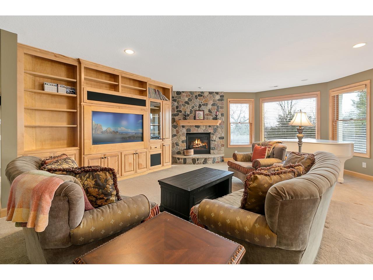 View of Residential at 10689 Sonoma Ridge, Eden Prairie MN 55347, Eden Prairie (38 of 61) - Mike Wilen | Minnesota Team Real Estate