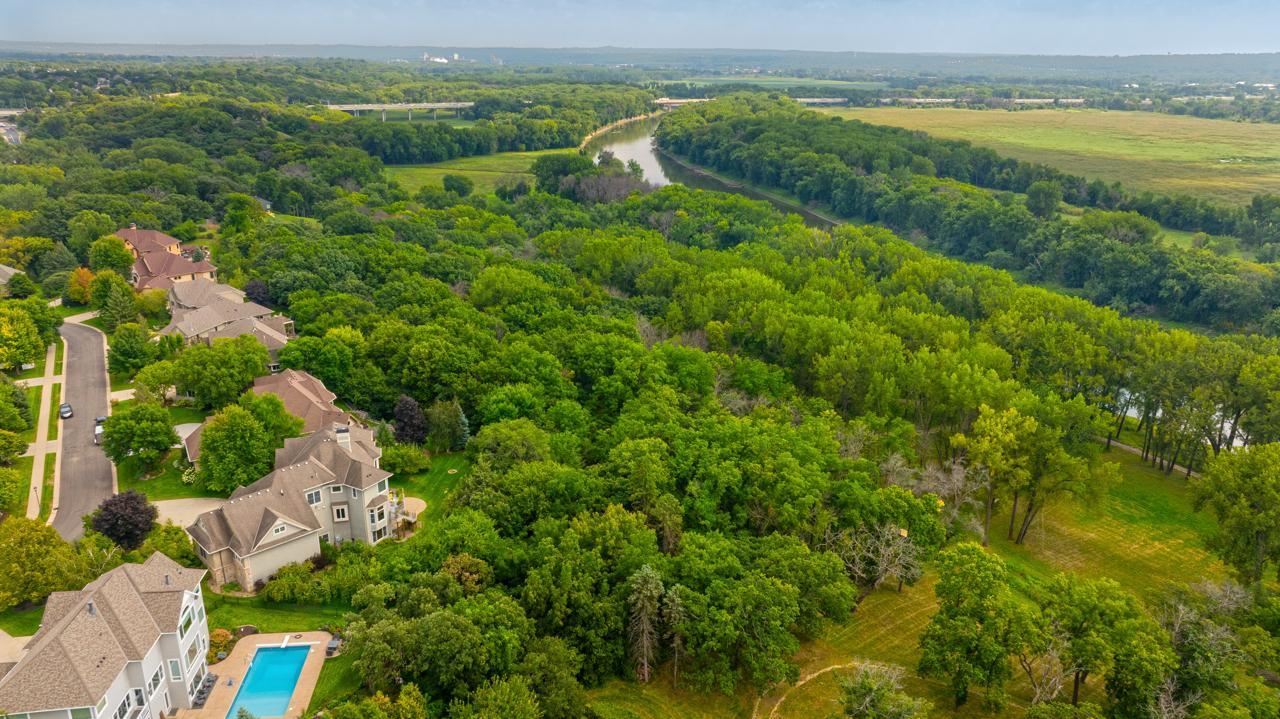 View of Residential at 10689 Sonoma Ridge, Eden Prairie MN 55347, Eden Prairie (2 of 61) - Mike Wilen | Minnesota Team Real Estate