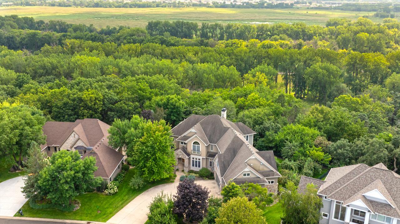 View of Single Family at 10689 Sonoma Ridge, Eden Prairie - Mike Wilen | Minnesota Team Real Estate
