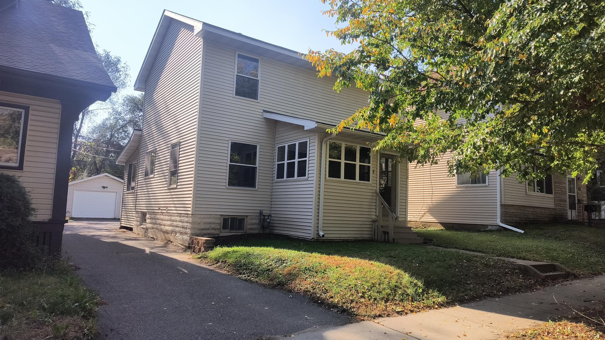 View of Residential at 926 Wilson Avenue, Saint Paul MN 55106, Saint Paul - Mike Wilen | Minnesota Team Real Estate