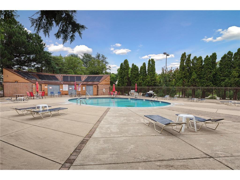 View of Residential at 3300 Louisiana Avenue #326, Saint Louis Park MN 55426, Saint Louis Park (17 of 26) - Mike Wilen | Minnesota Team Real Estate