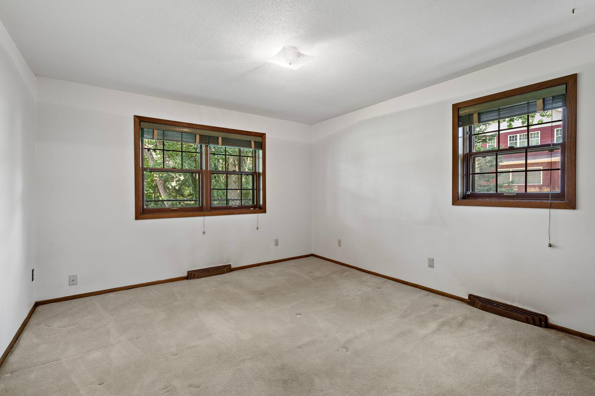View of Residential at 6112 Jeffrey Lane, Edina MN 55436, Edina (42 of 54) - Mike Wilen | Minnesota Team Real Estate